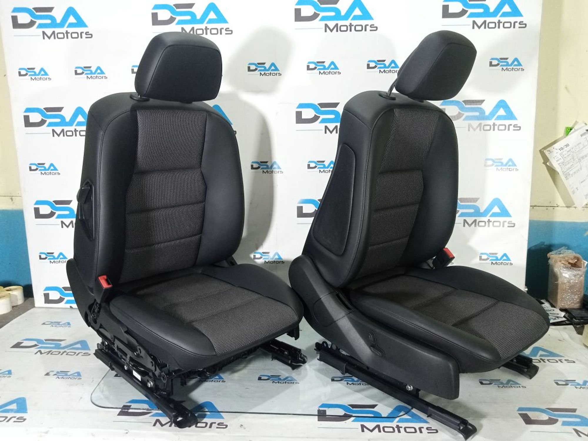 https://ycs.partsauto.market/partsauto-images/thmbs/userImages/b7628e092085f1f91467af1afb6e7630/part/bdd89369-2c70-4fd3-a914-03b1efa619af_1730565524270.jpg