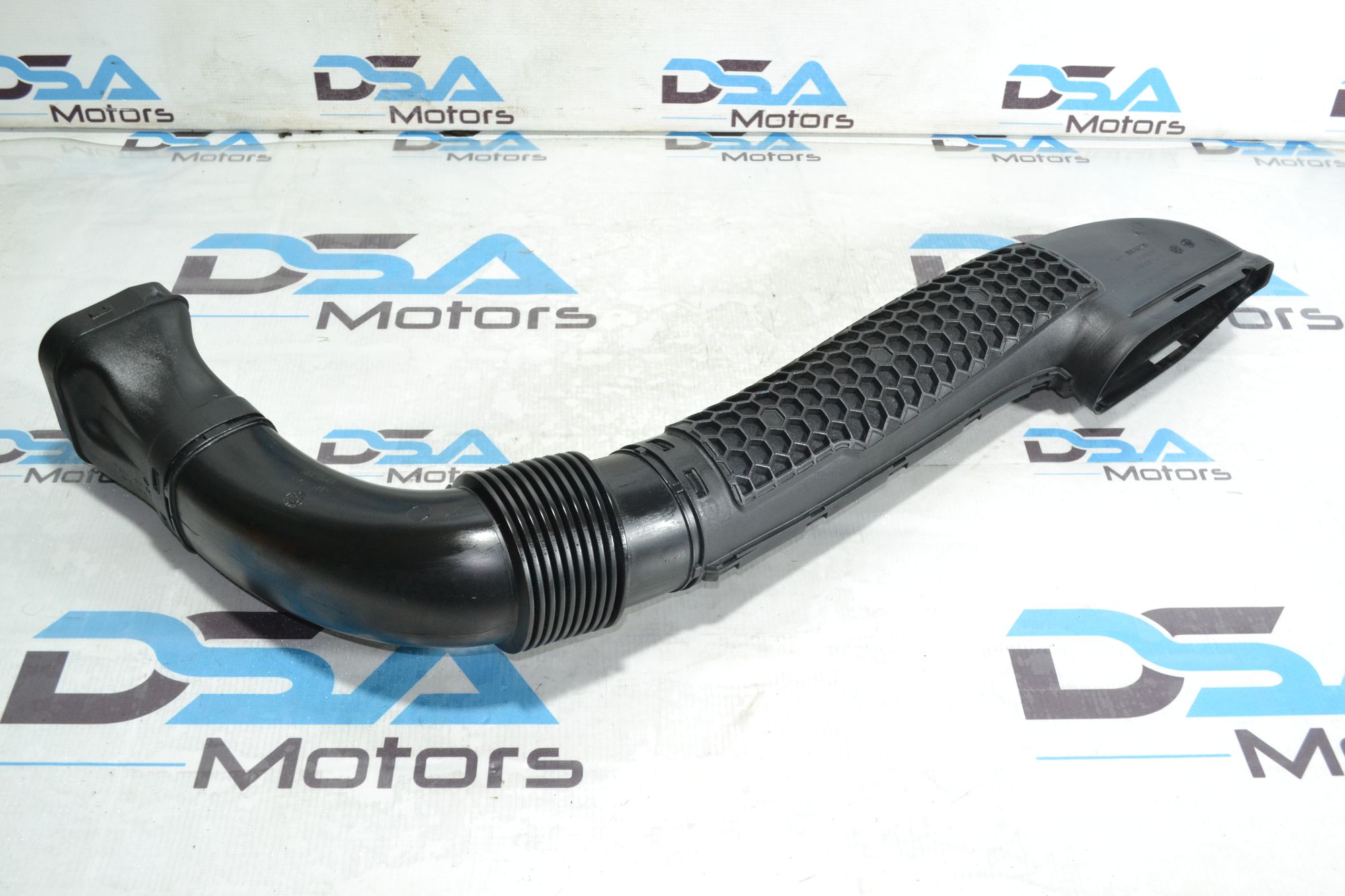 https://ycs.partsauto.market/partsauto-images/thmbs/userImages/b7628e092085f1f91467af1afb6e7630/part/be3ee82a-9283-4920-a7ef-be1e65d93a29_1779946575761.jpg