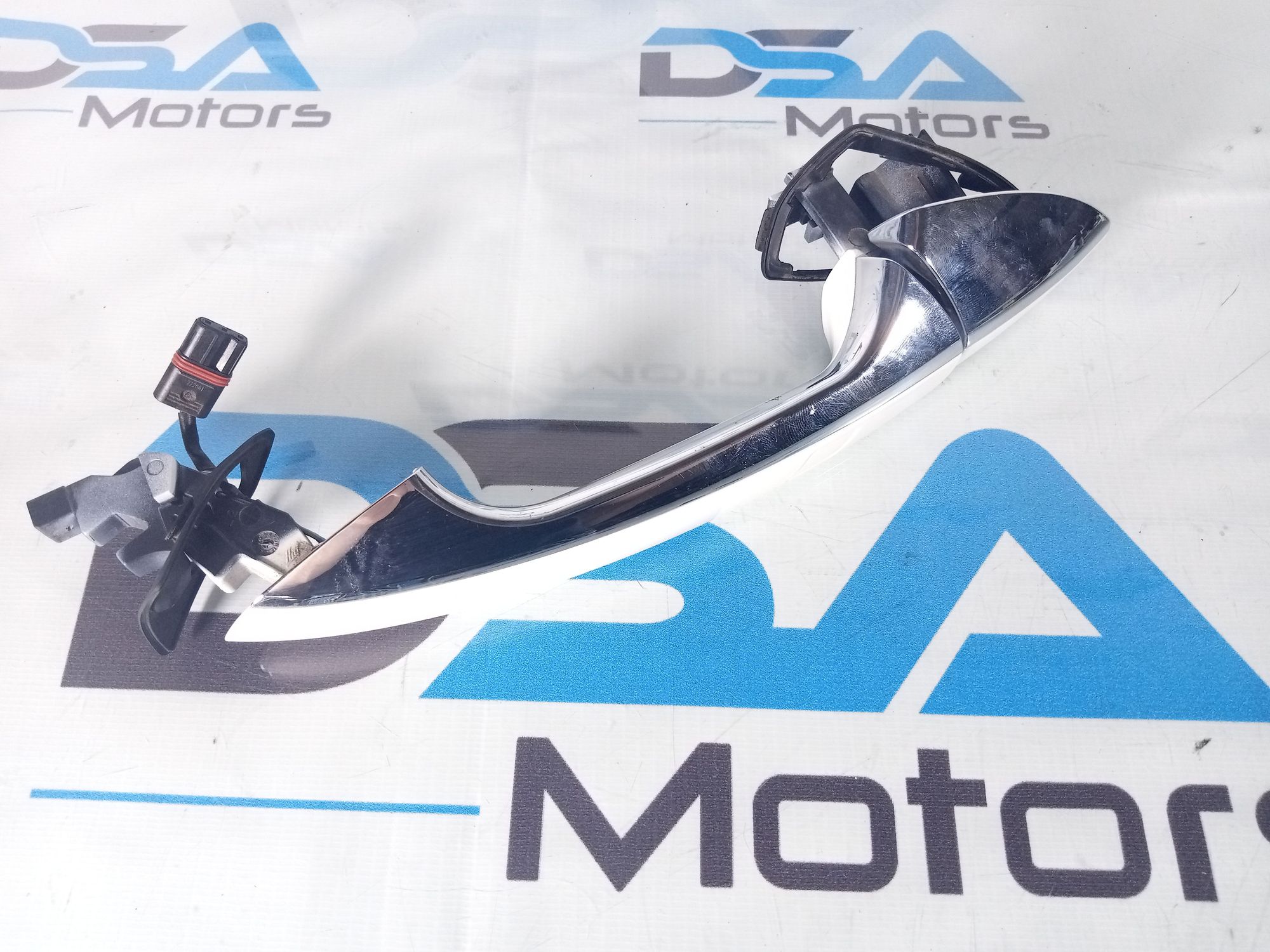 https://ycs.partsauto.market/partsauto-images/thmbs/userImages/b7628e092085f1f91467af1afb6e7630/part/be7aef10-079d-4b51-91fd-1b52b1275056_1719823475467.jpg