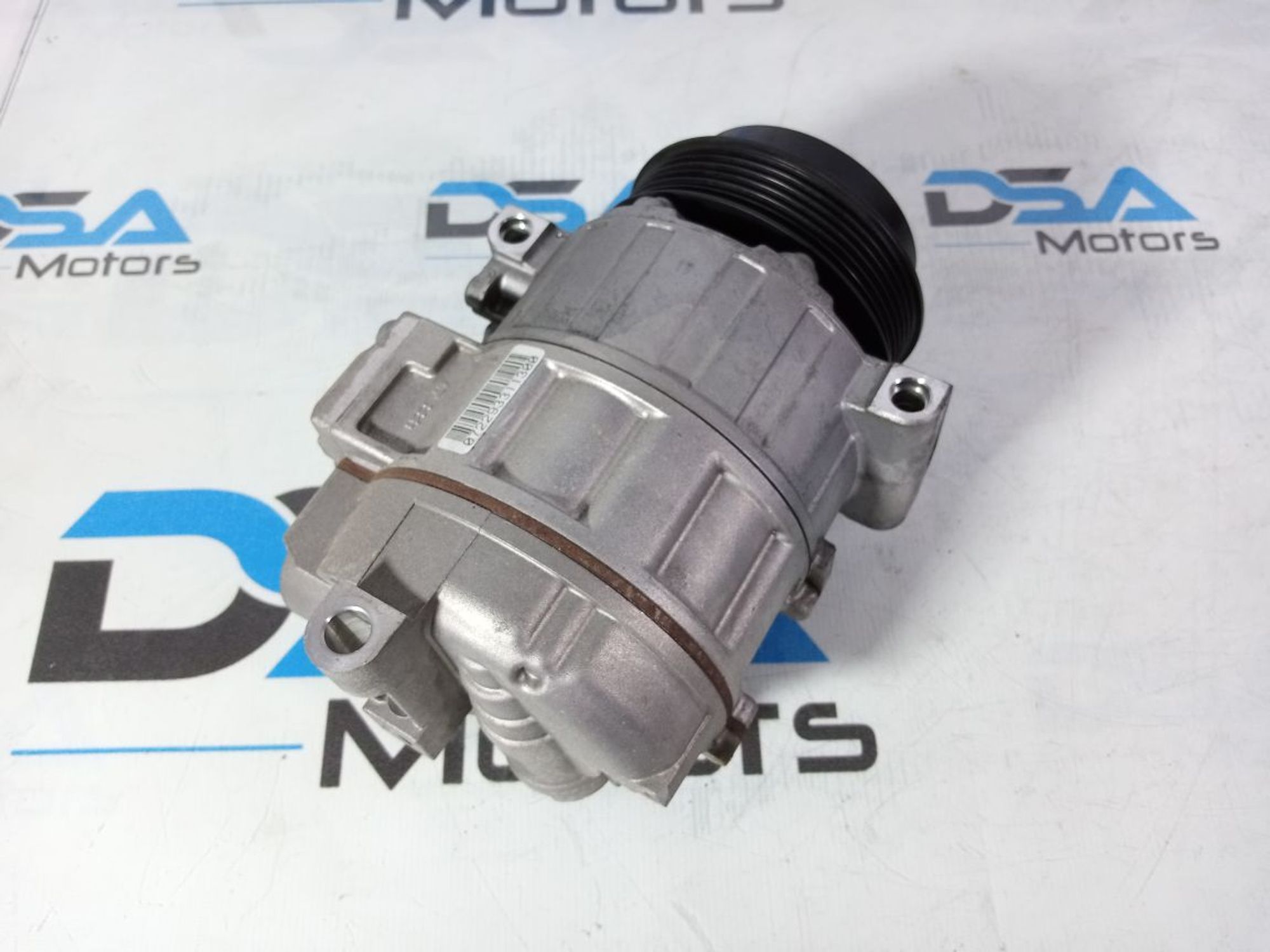 https://ycs.partsauto.market/partsauto-images/thmbs/userImages/b7628e092085f1f91467af1afb6e7630/part/be95dbcd-0fbf-4d32-9afb-2a56499641c0_1741079464599.jpg