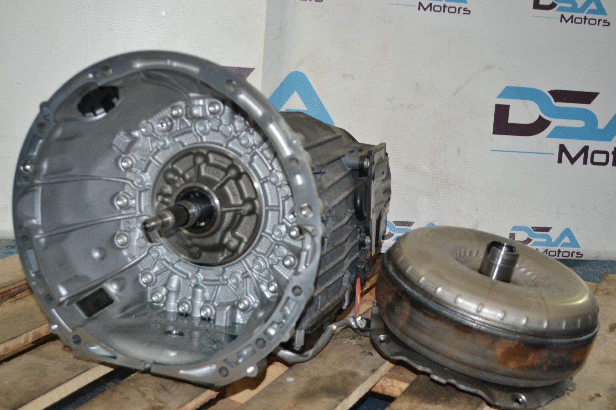 https://ycs.partsauto.market/partsauto-images/thmbs/userImages/b7628e092085f1f91467af1afb6e7630/part/bf09b46b-6d63-42fa-9057-82874e6445f1_1784201895083.jpg