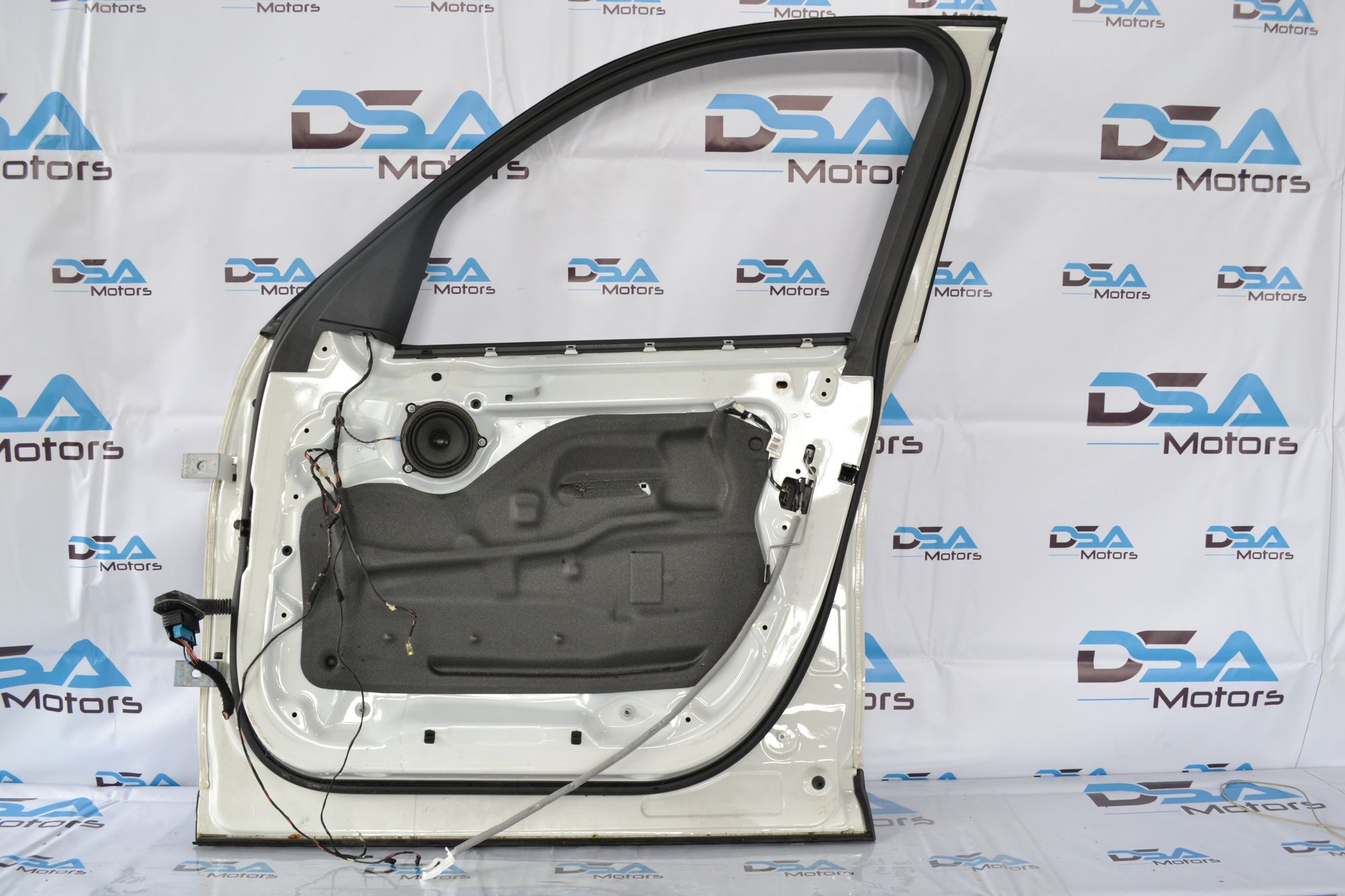https://ycs.partsauto.market/partsauto-images/thmbs/userImages/b7628e092085f1f91467af1afb6e7630/part/bf0a11cc-d907-4364-82fa-71856315014c_1777031380159.jpg