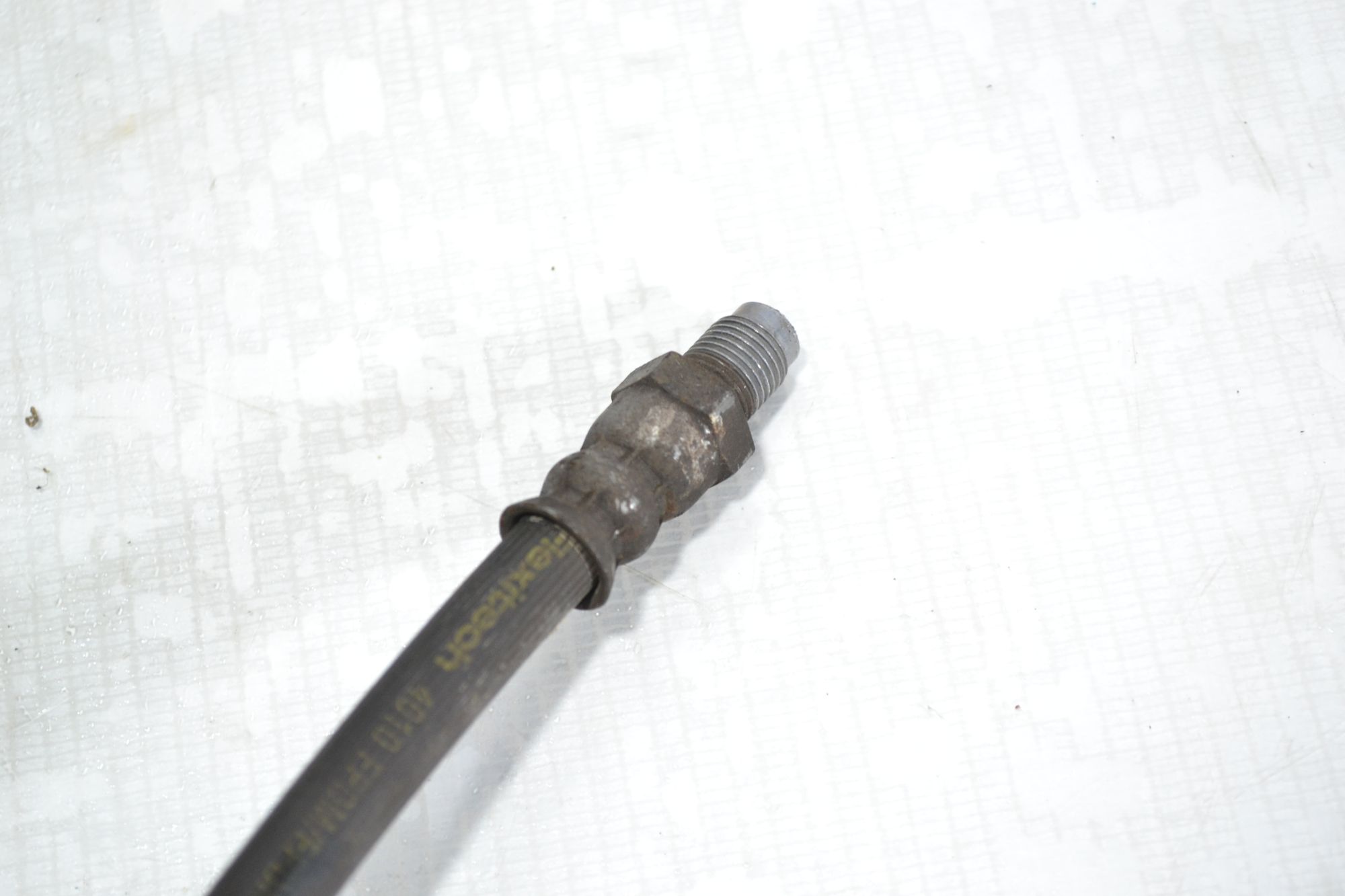 https://ycs.partsauto.market/partsauto-images/thmbs/userImages/b7628e092085f1f91467af1afb6e7630/part/bf7f0ce0-5d4a-497f-be6d-0fb1379e79ca_1780324509086.jpg