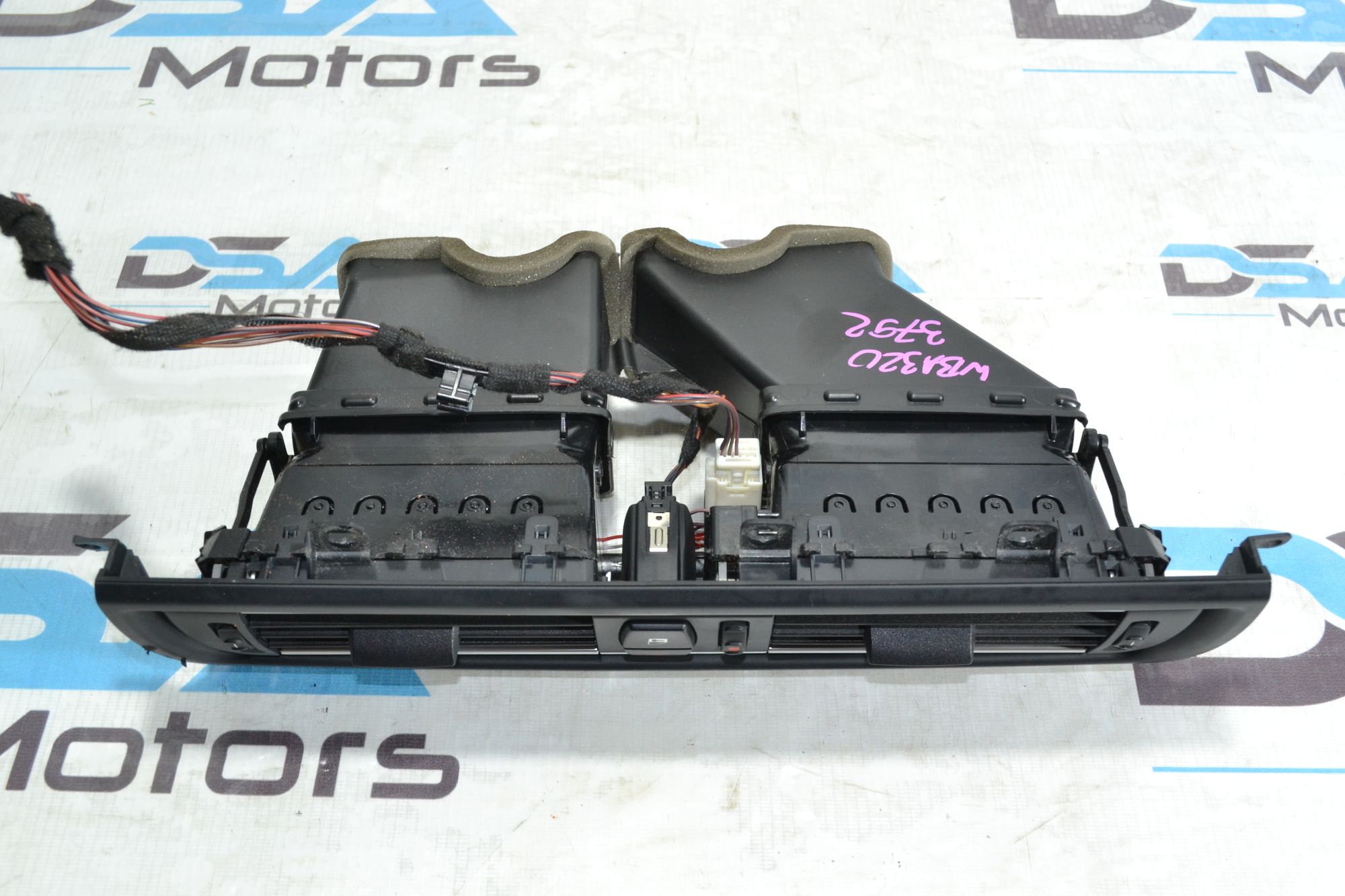 https://ycs.partsauto.market/partsauto-images/thmbs/userImages/b7628e092085f1f91467af1afb6e7630/part/bf899cee-4a1b-4660-bb22-30371f6d2f61_1780983511189.jpg