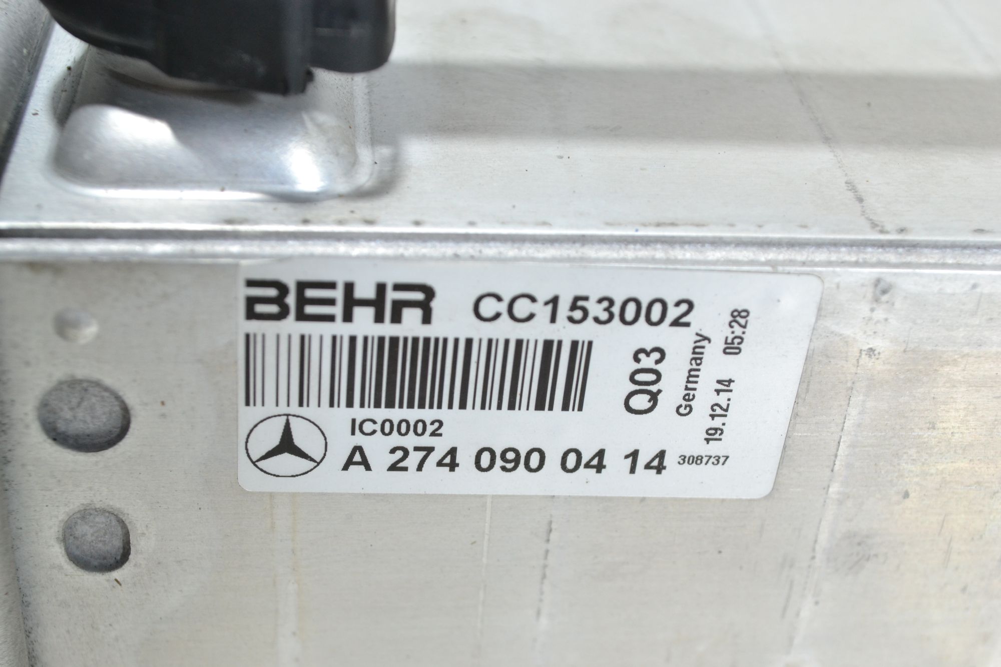 https://ycs.partsauto.market/partsauto-images/thmbs/userImages/b7628e092085f1f91467af1afb6e7630/part/c003e07e-6ffa-4ce1-a678-e5e3db8c405a_1783508722554.jpg