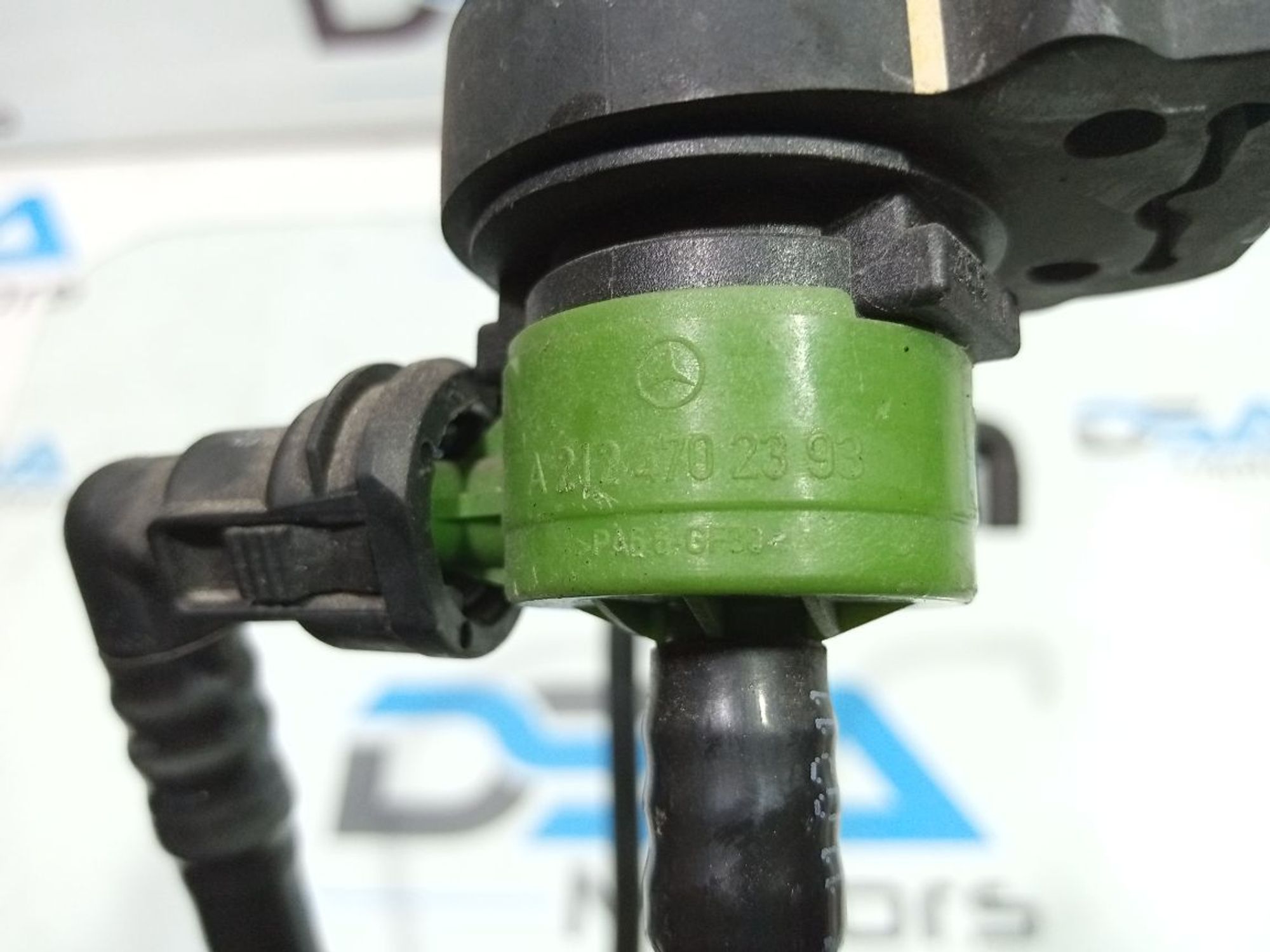 https://ycs.partsauto.market/partsauto-images/thmbs/userImages/b7628e092085f1f91467af1afb6e7630/part/c05f4ddb-8c01-47a1-9d39-4b6aa69359ff_1748865248109.jpg