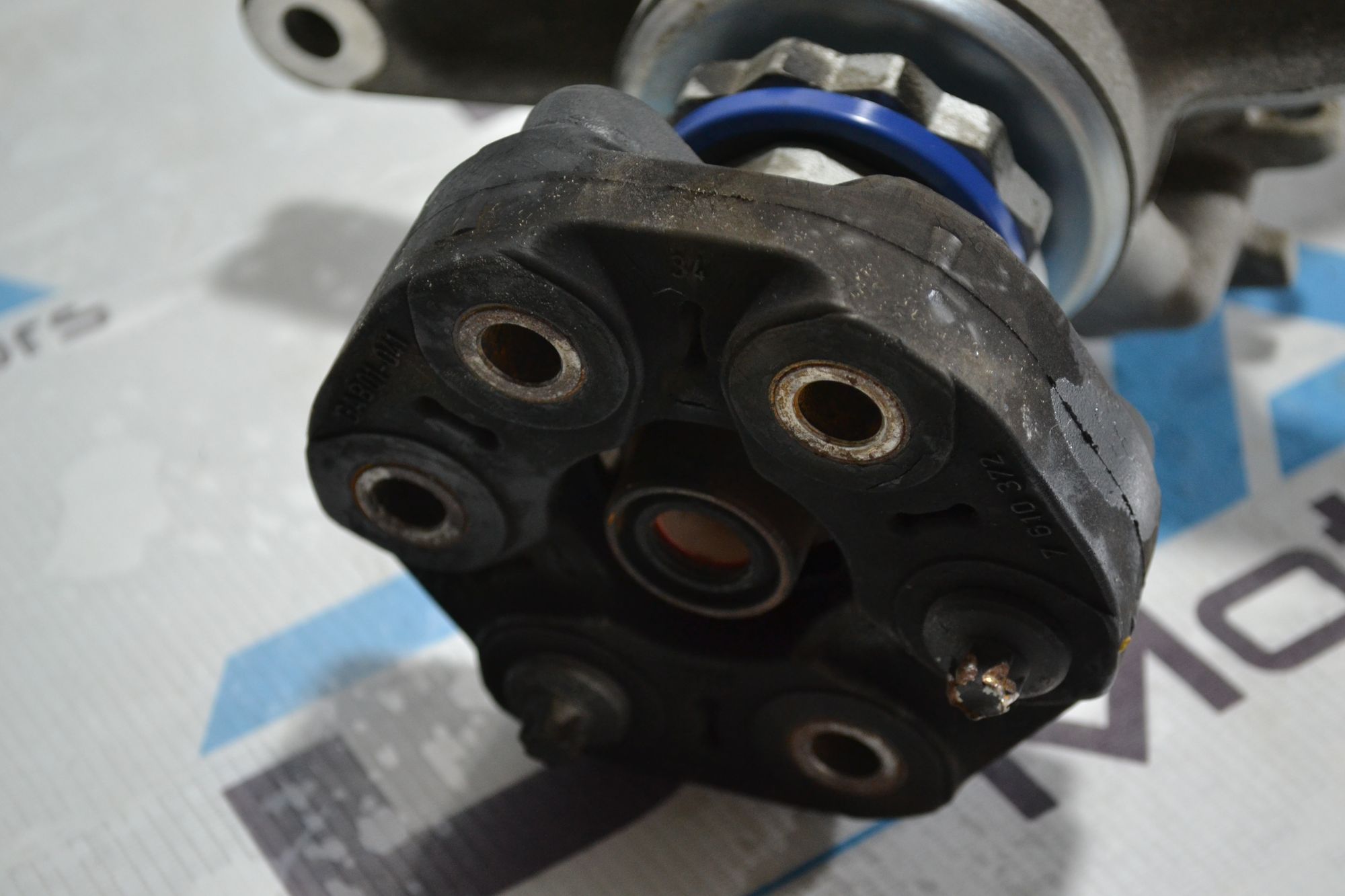 https://ycs.partsauto.market/partsauto-images/thmbs/userImages/b7628e092085f1f91467af1afb6e7630/part/c0932818-4900-4f2c-9b91-fcd609d9158b_1787226559261.jpg