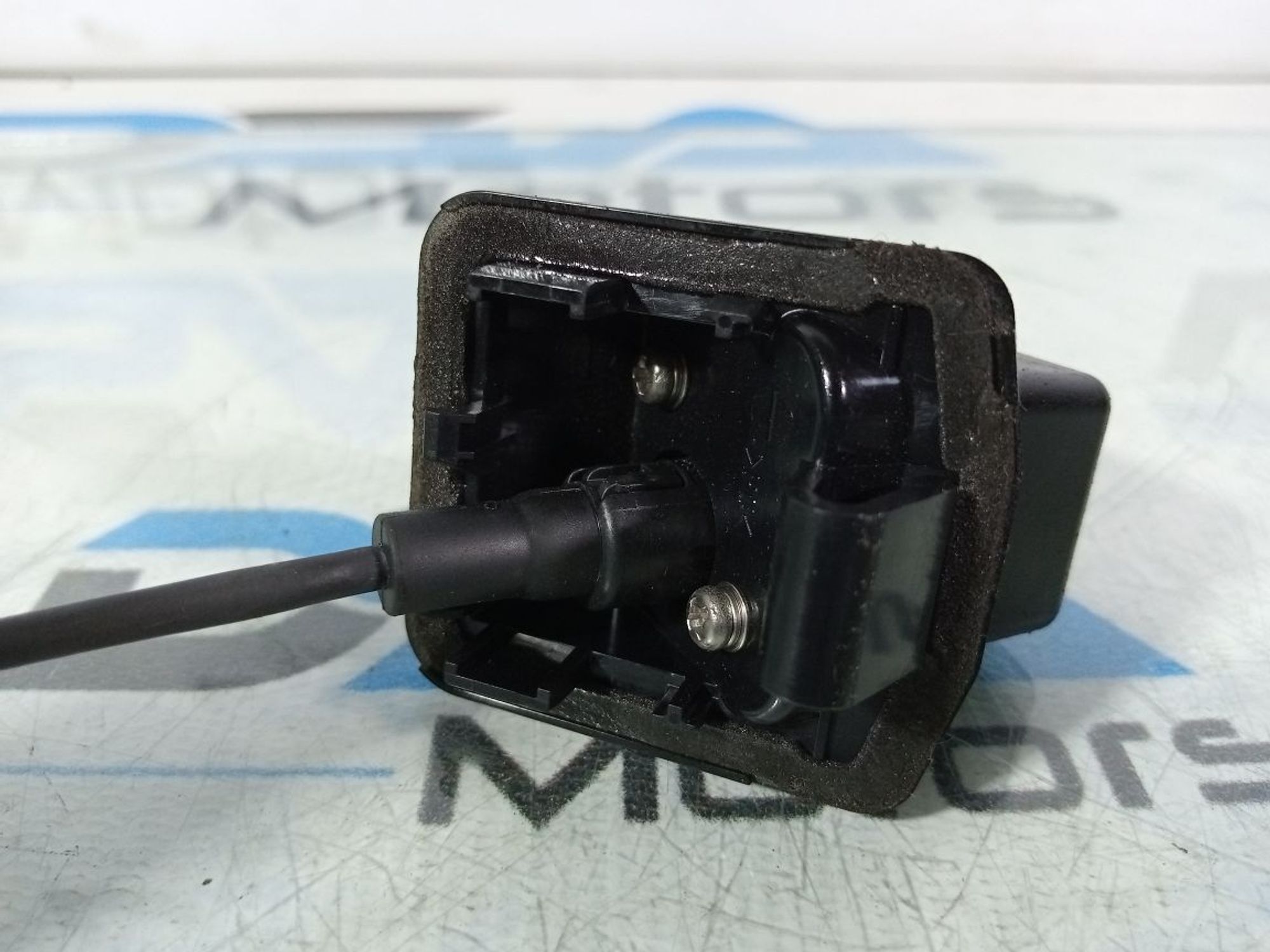 https://ycs.partsauto.market/partsauto-images/thmbs/userImages/b7628e092085f1f91467af1afb6e7630/part/c0c8a975-a660-4571-b5fc-cb94c79a1623_1742557706044.jpg