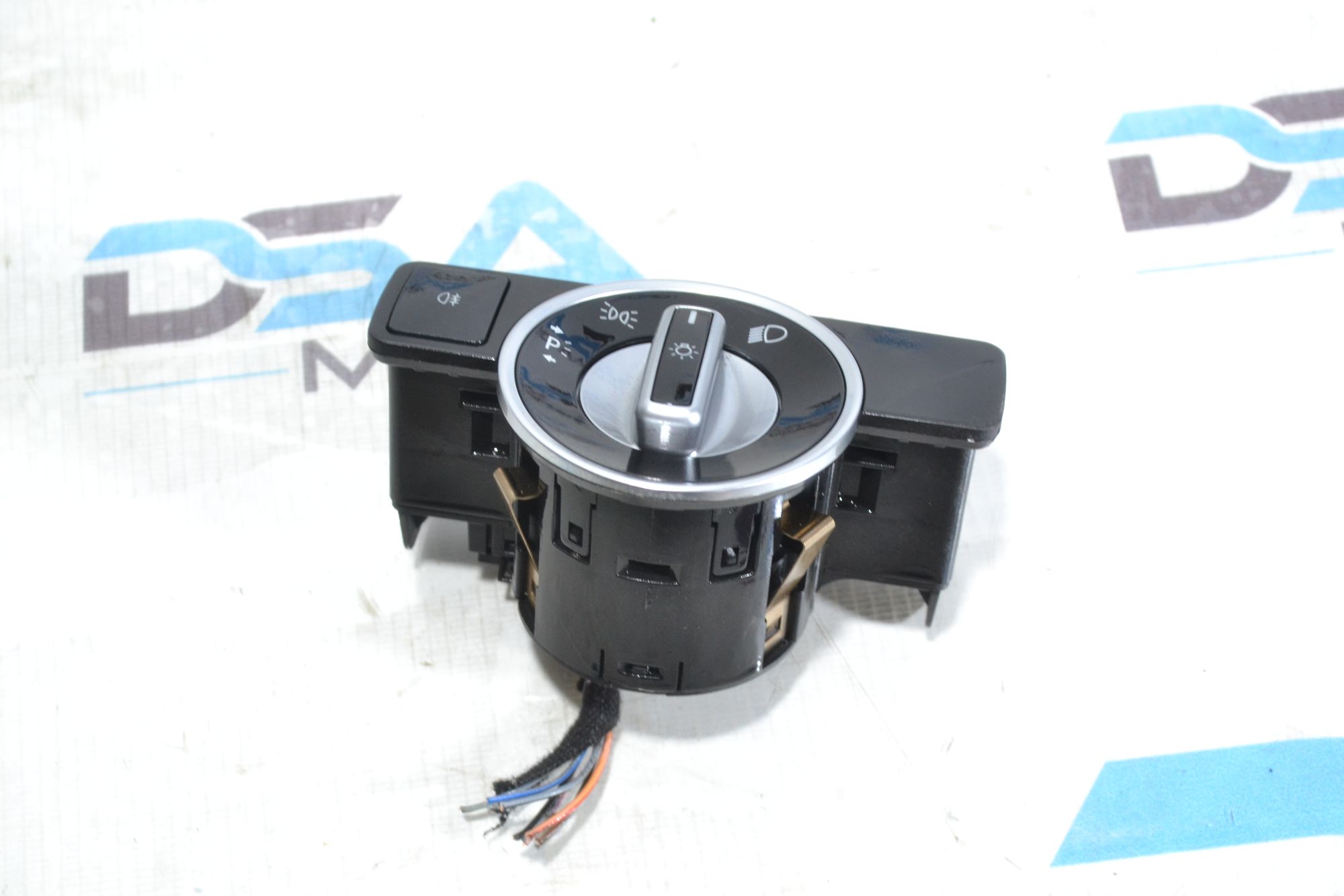 https://ycs.partsauto.market/partsauto-images/thmbs/userImages/b7628e092085f1f91467af1afb6e7630/part/c113860c-5c9e-4cb7-8007-1652c8ffe22c_1780991792370.jpg