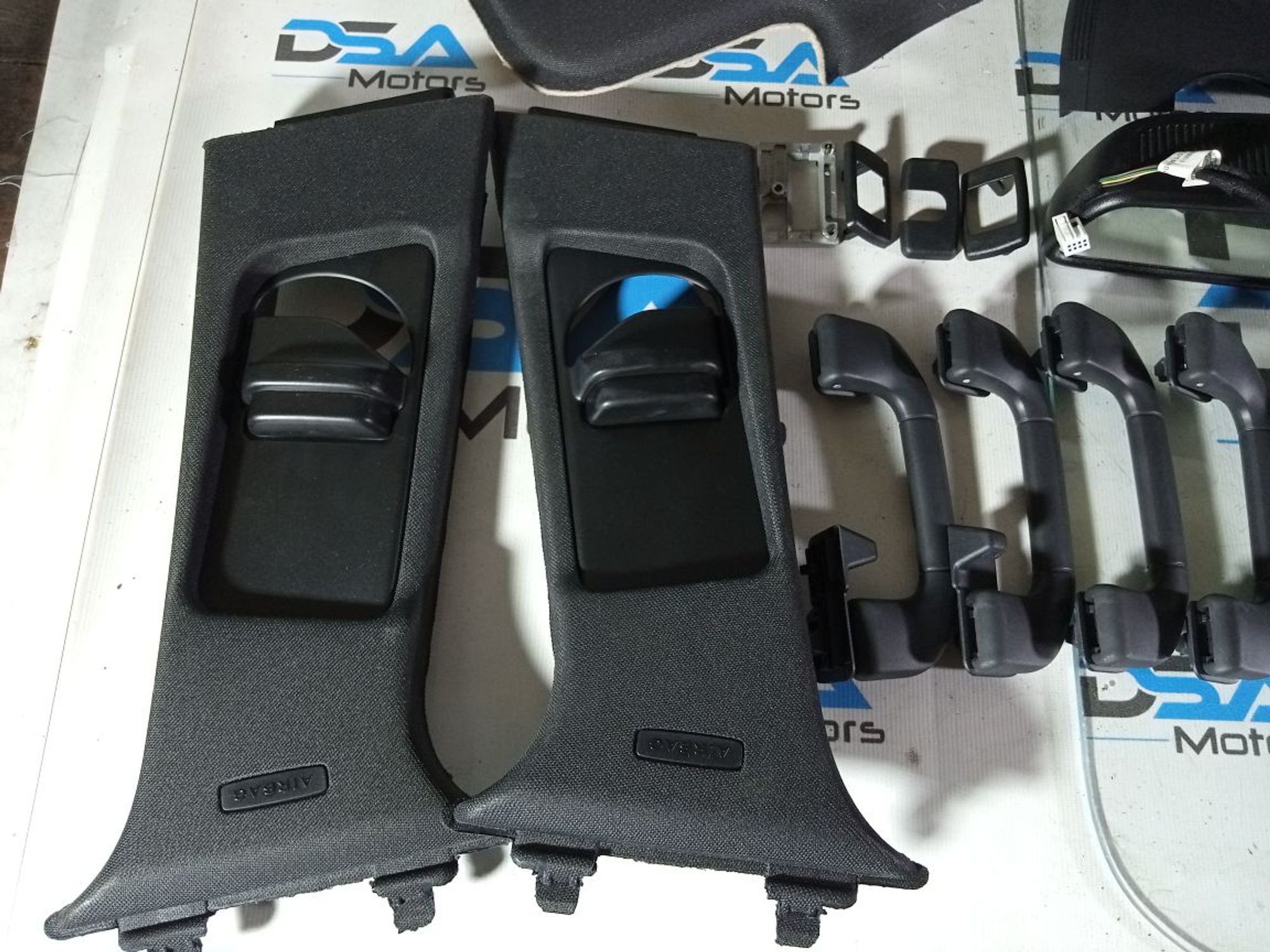https://ycs.partsauto.market/partsauto-images/thmbs/userImages/b7628e092085f1f91467af1afb6e7630/part/c11a1356-b62d-450d-8d77-6c82cb93ad71_1741861054734.jpg