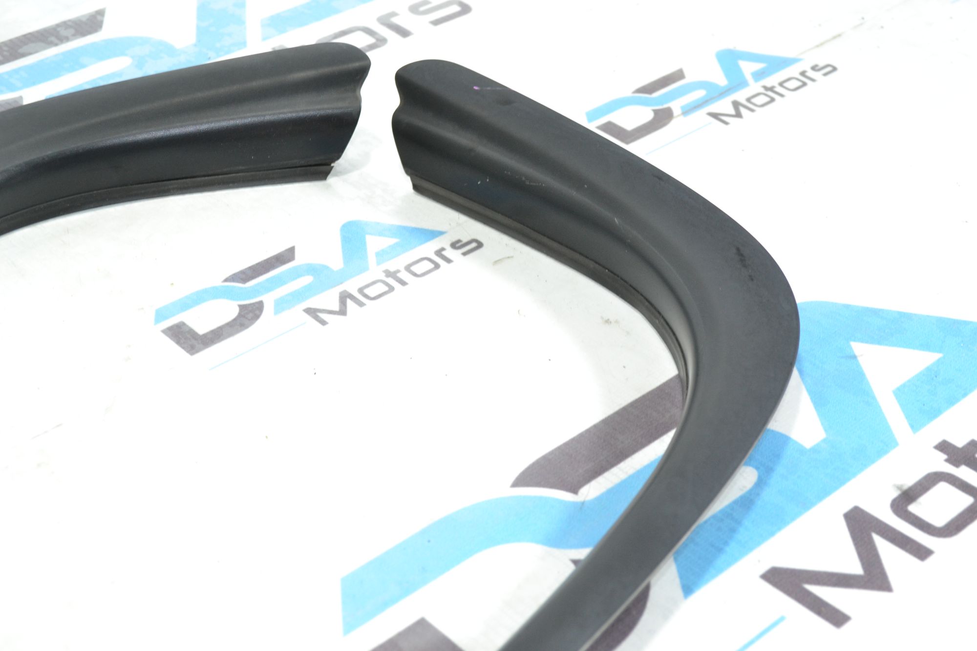 https://ycs.partsauto.market/partsauto-images/thmbs/userImages/b7628e092085f1f91467af1afb6e7630/part/c17527bc-5e37-48ad-8932-f1a3bfd578cb_1780313345590.jpg