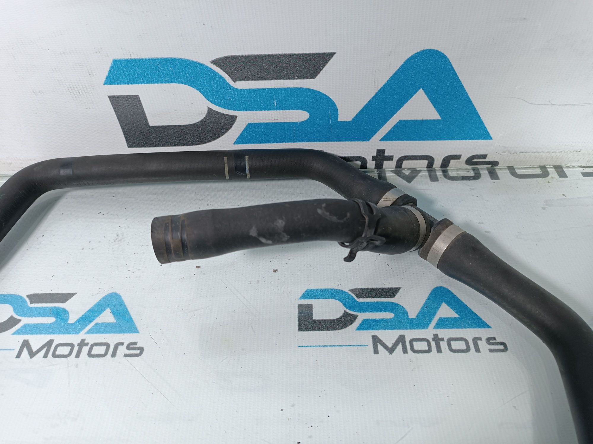 https://ycs.partsauto.market/partsauto-images/thmbs/userImages/b7628e092085f1f91467af1afb6e7630/part/c1786c25-7a49-4438-9e02-df5a64032fb6_1704133698877.jpg