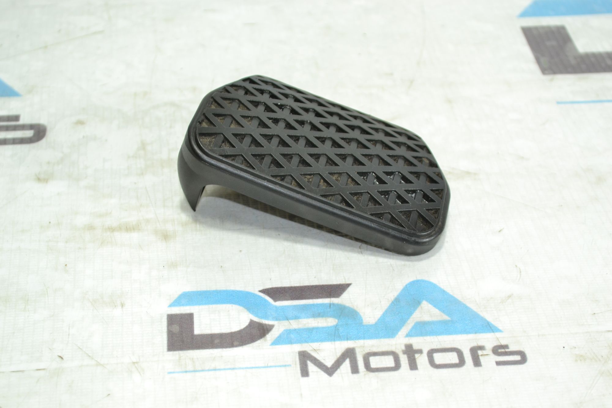 https://ycs.partsauto.market/partsauto-images/thmbs/userImages/b7628e092085f1f91467af1afb6e7630/part/c1c5685c-bbca-4099-9ae1-773eecc24376_1780667919718.jpg