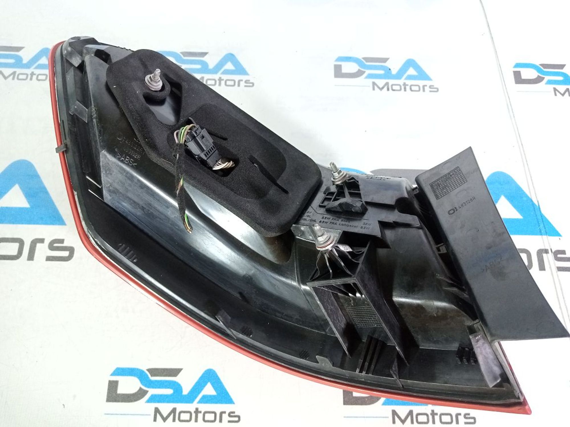 https://ycs.partsauto.market/partsauto-images/thmbs/userImages/b7628e092085f1f91467af1afb6e7630/part/c24b4186-0347-4fc1-996f-0a80a5b534fb_1740489141905.jpg