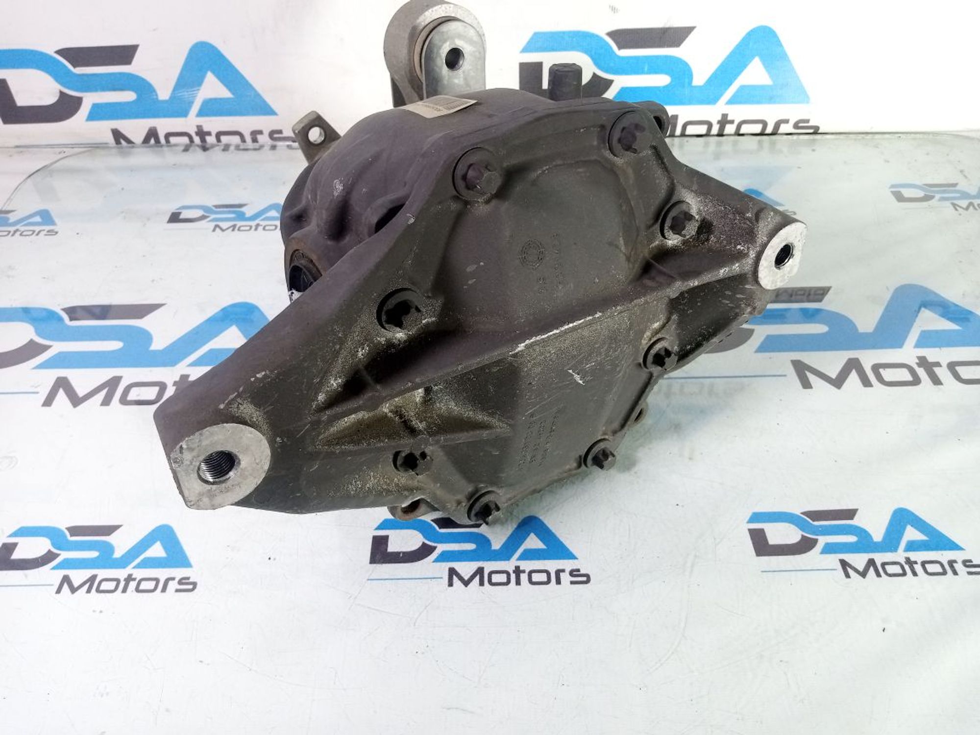 https://ycs.partsauto.market/partsauto-images/thmbs/userImages/b7628e092085f1f91467af1afb6e7630/part/c25427ef-8389-44cd-a06d-a005bd097991_1735223365779.jpg