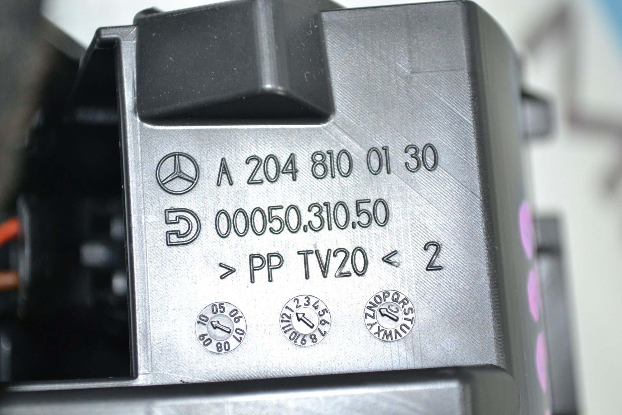 Пепельница задняя Оригинал Mercedes W204 из Японии, 900 рублей, Кореновск