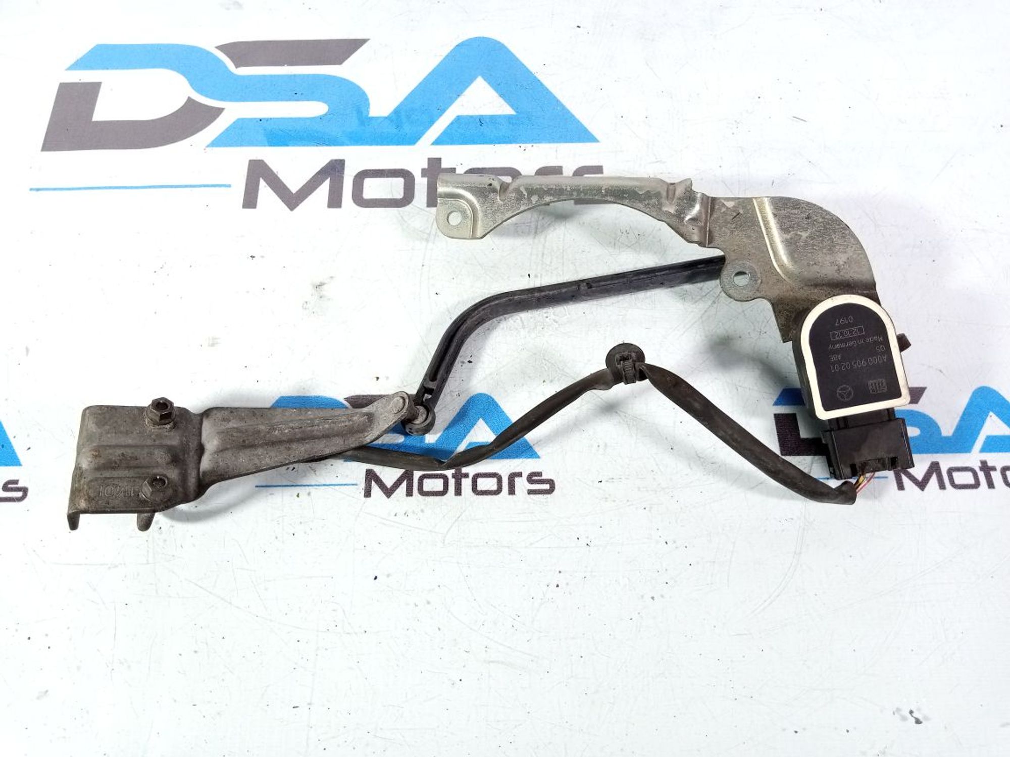 https://ycs.partsauto.market/partsauto-images/thmbs/userImages/b7628e092085f1f91467af1afb6e7630/part/c2c204fc-d238-4ebe-825c-adbdcdaba61f_1737191119227.jpg