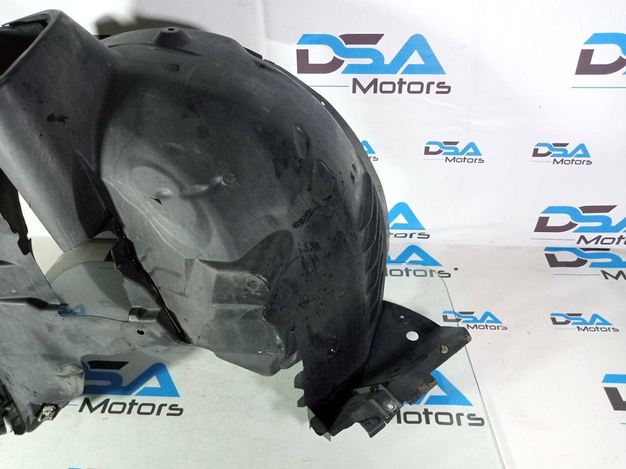 https://ycs.partsauto.market/partsauto-images/thmbs/userImages/b7628e092085f1f91467af1afb6e7630/part/c3e3fcf4-6a5b-4ffe-8114-360e2435dd62_1741933378911.jpg