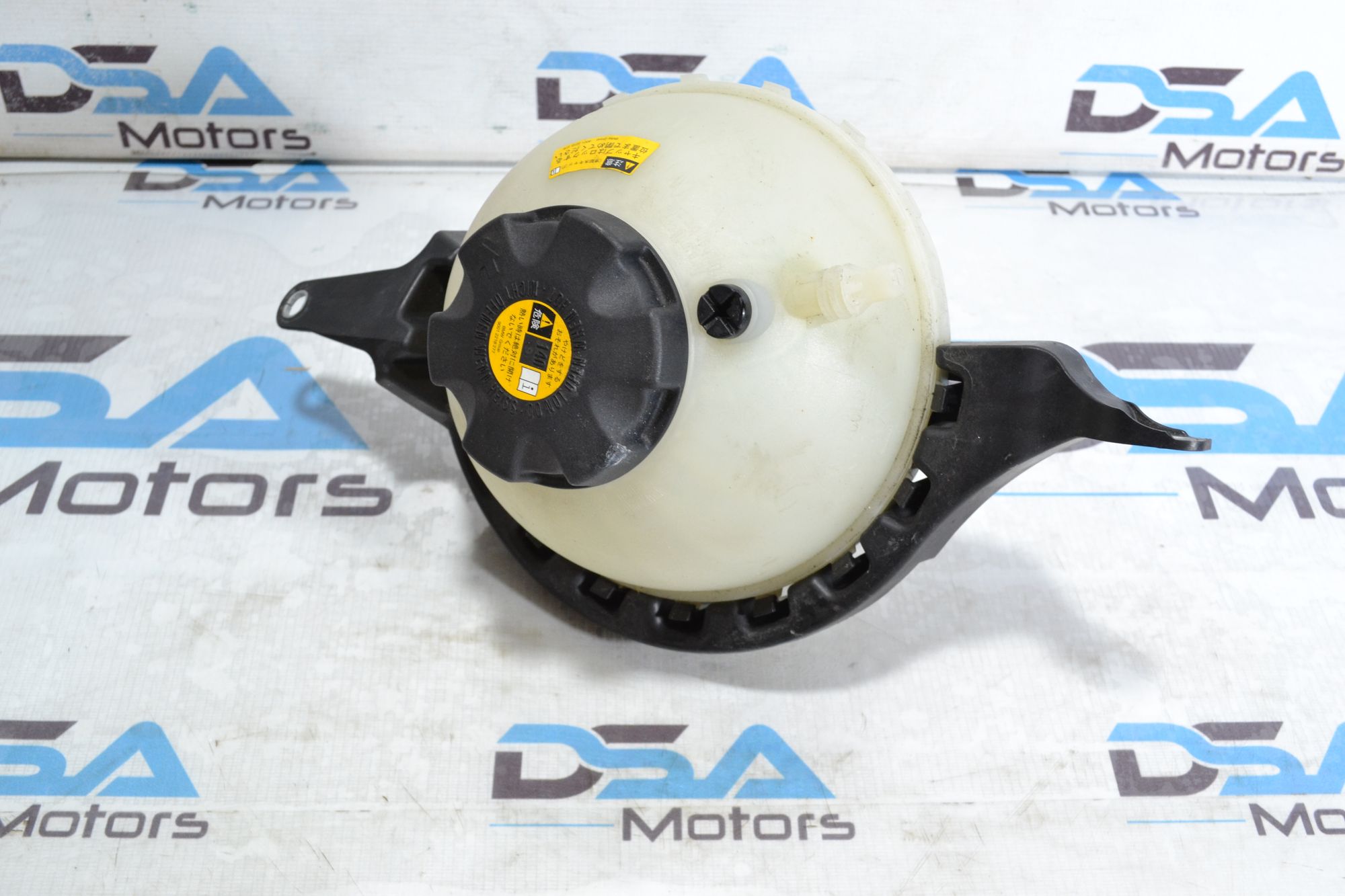 https://ycs.partsauto.market/partsauto-images/thmbs/userImages/b7628e092085f1f91467af1afb6e7630/part/c3f06dc3-f2ab-4926-a5de-a1e4861834e1_1780644742880.jpg