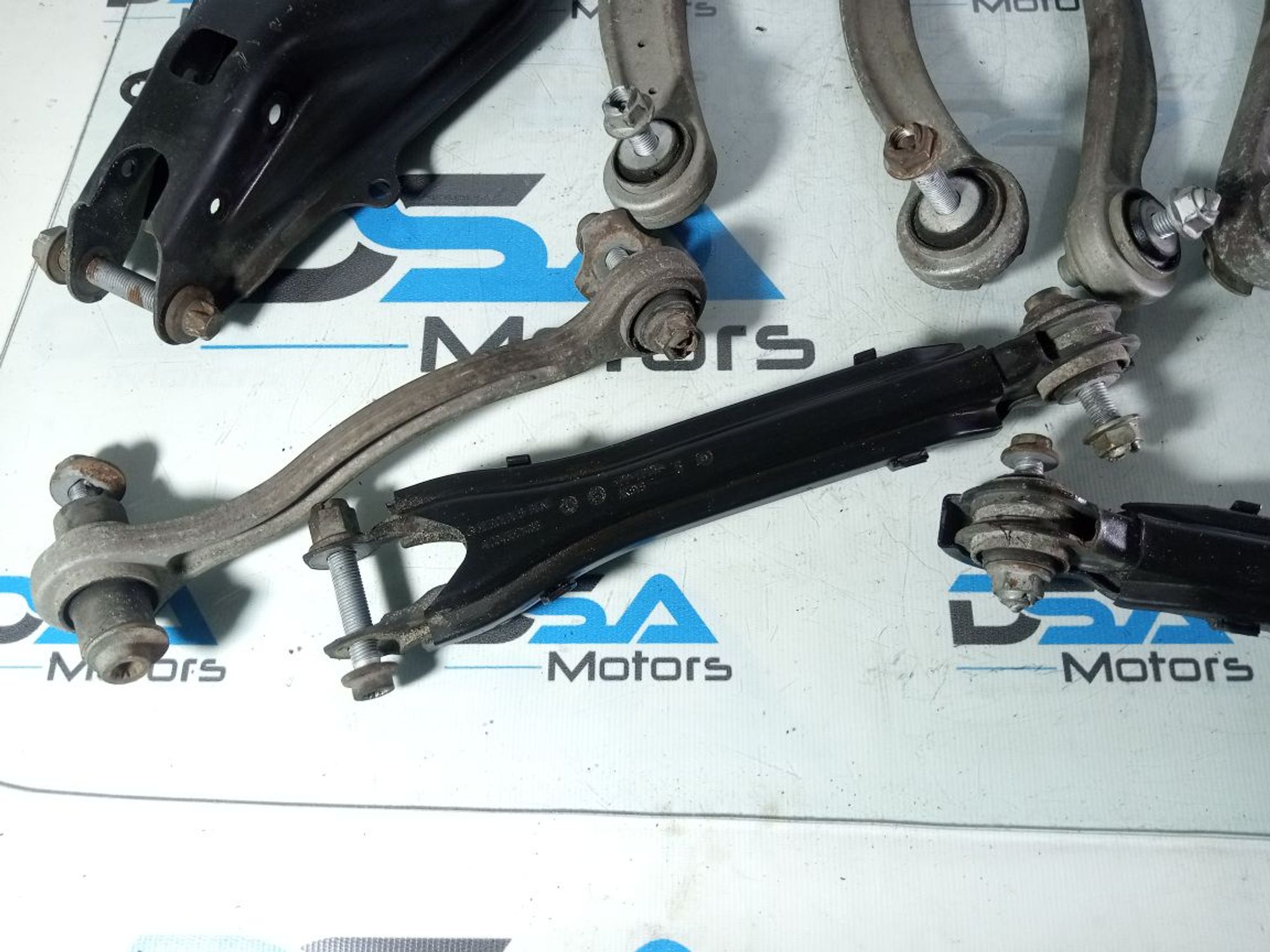 https://ycs.partsauto.market/partsauto-images/thmbs/userImages/b7628e092085f1f91467af1afb6e7630/part/c4276e6f-2abe-4543-a4ed-75461e8f57fd_1741592946177.jpg