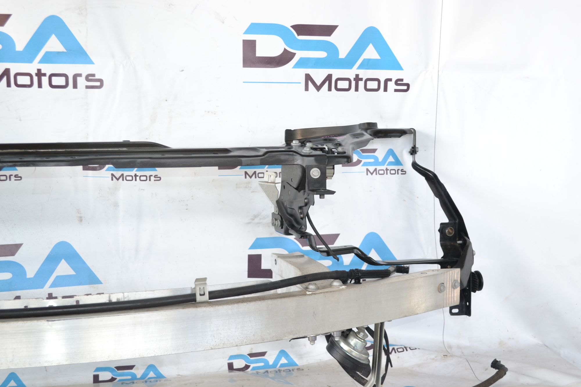 https://ycs.partsauto.market/partsauto-images/thmbs/userImages/b7628e092085f1f91467af1afb6e7630/part/c4574b44-febc-4b65-bc06-8c56727beb69_1785421223853.jpg