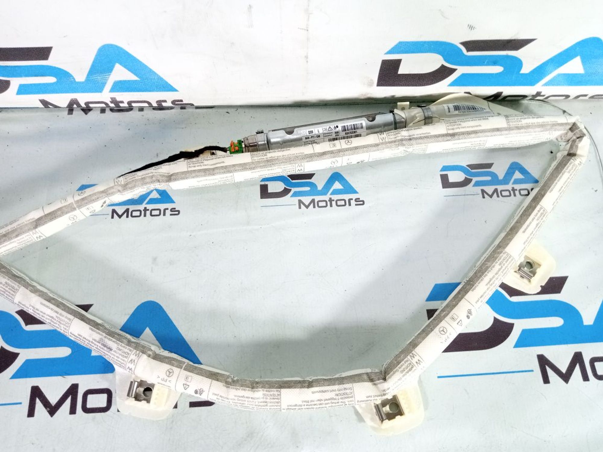 https://ycs.partsauto.market/partsauto-images/thmbs/userImages/b7628e092085f1f91467af1afb6e7630/part/c45e0302-b589-4ade-849a-d4b90bb3d913_1735311259903.jpg