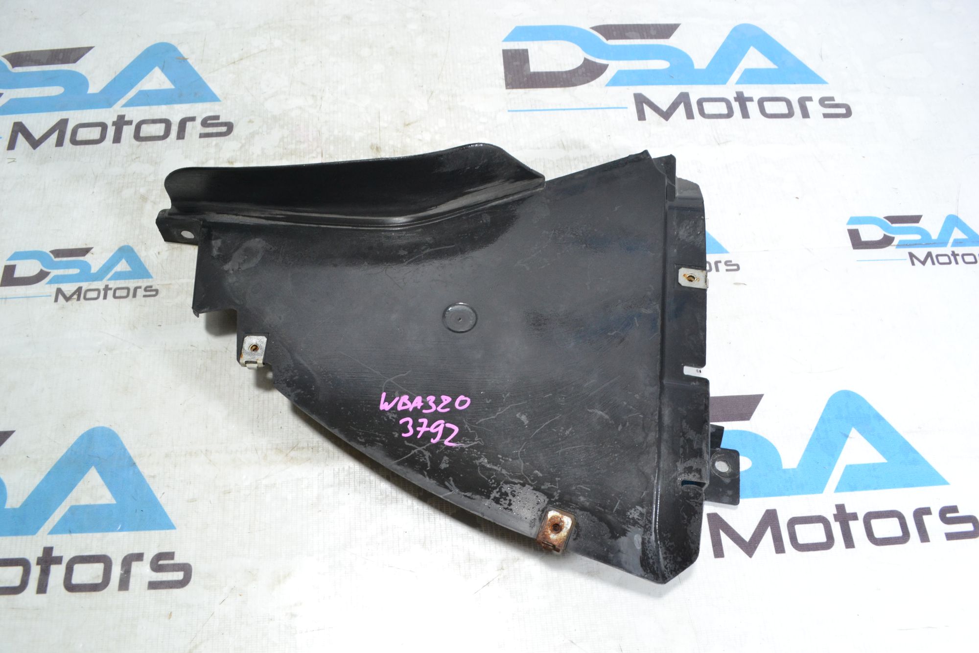 https://ycs.partsauto.market/partsauto-images/thmbs/userImages/b7628e092085f1f91467af1afb6e7630/part/c46efb26-912b-43a5-916d-55e97668020a_1781691595240.jpg