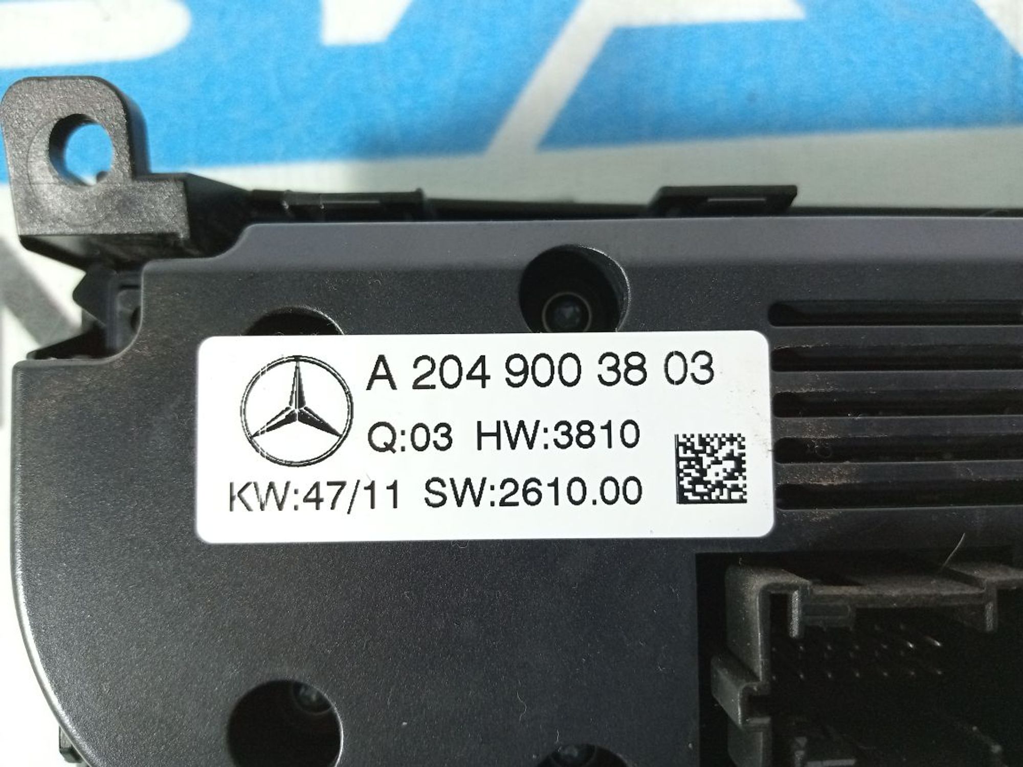 https://ycs.partsauto.market/partsauto-images/thmbs/userImages/b7628e092085f1f91467af1afb6e7630/part/c4bb140d-ffa3-40e0-a491-d6dcfc6c4f49_1744142853277.jpg