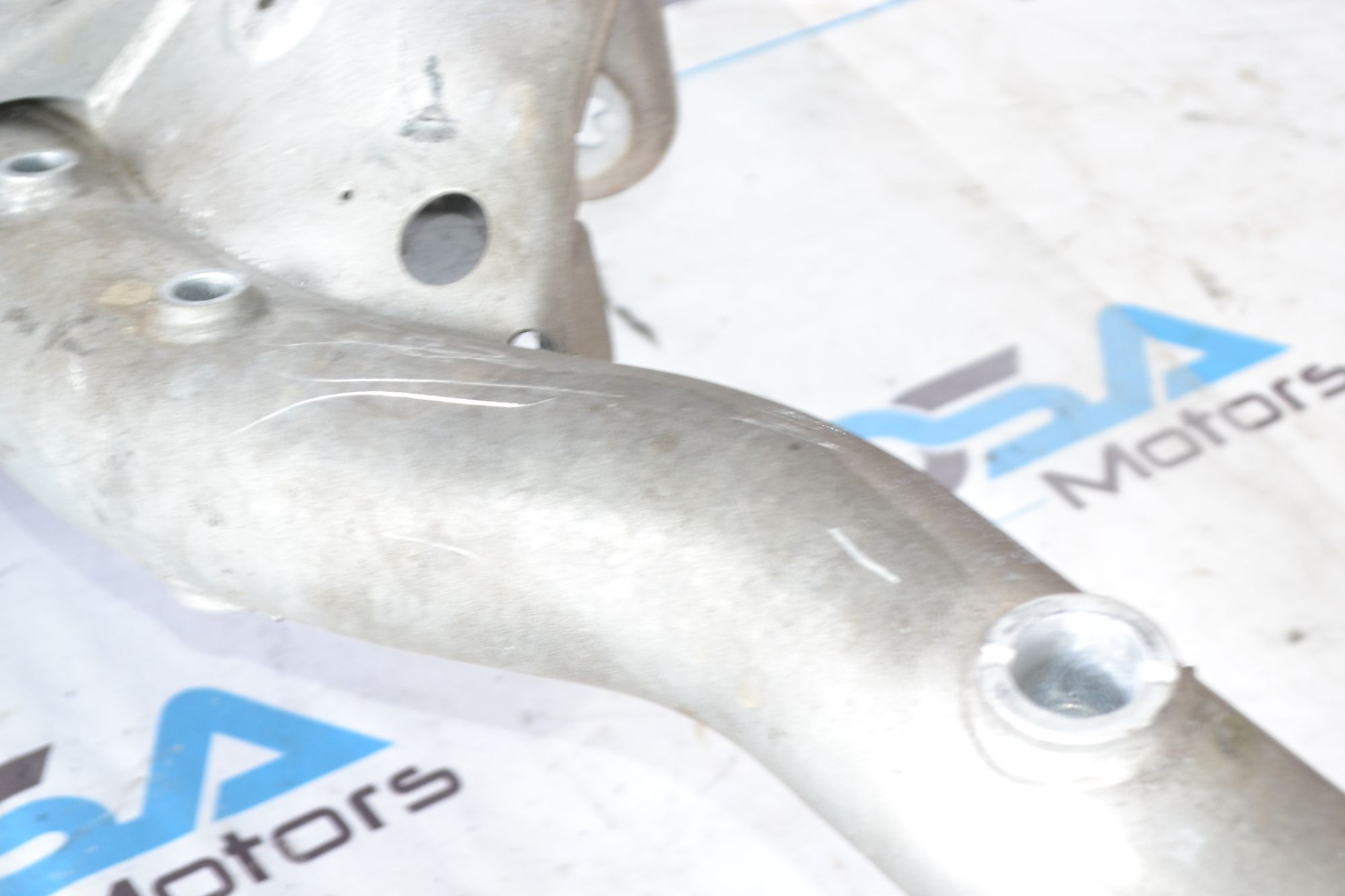 https://ycs.partsauto.market/partsauto-images/thmbs/userImages/b7628e092085f1f91467af1afb6e7630/part/c4c7f641-ca03-4588-a2b7-6e5a19f55128_1781610656411.jpg