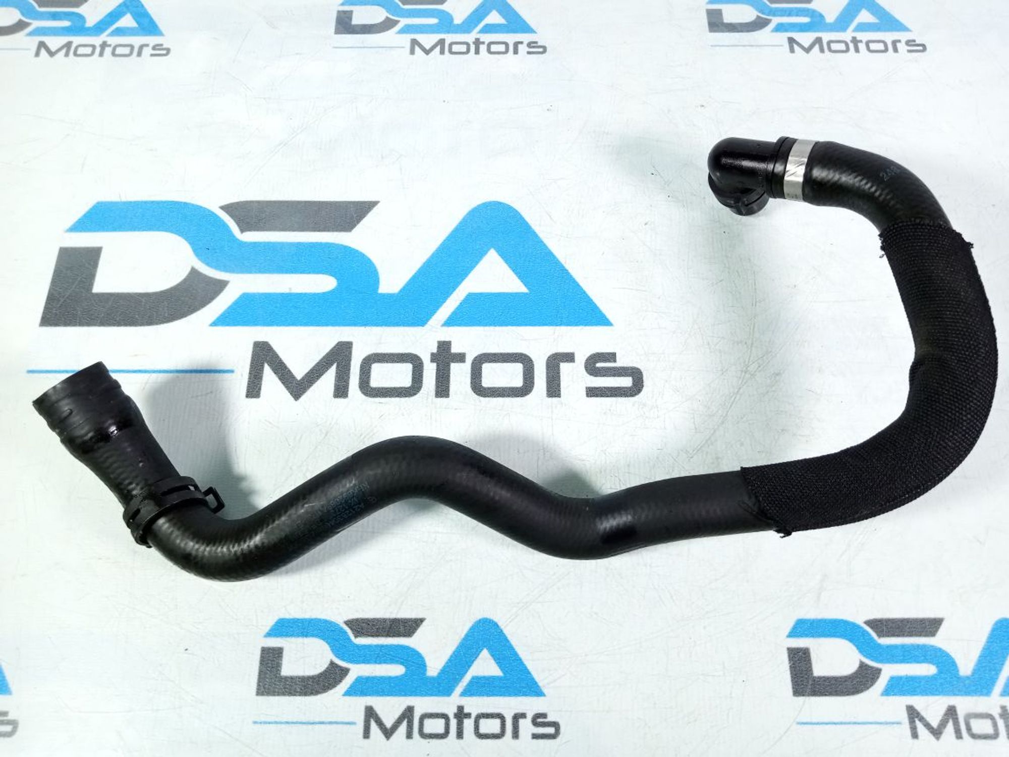 https://ycs.partsauto.market/partsauto-images/thmbs/userImages/b7628e092085f1f91467af1afb6e7630/part/c4e96dca-0e3f-4b3d-b5cb-083bb37a8216_1744737888766.jpg