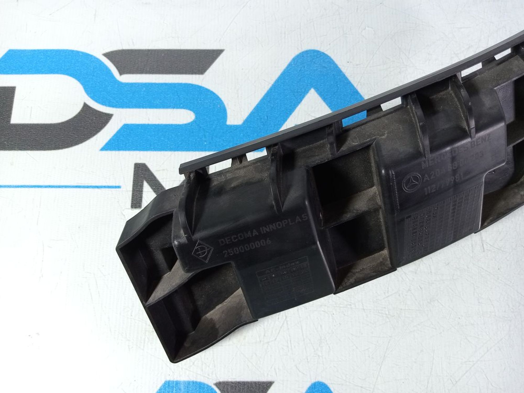 https://ycs.partsauto.market/partsauto-images/thmbs/userImages/b7628e092085f1f91467af1afb6e7630/part/c5081d1c-2a1d-48a2-aac0-7d612df8a63e_1747027251084.jpg
