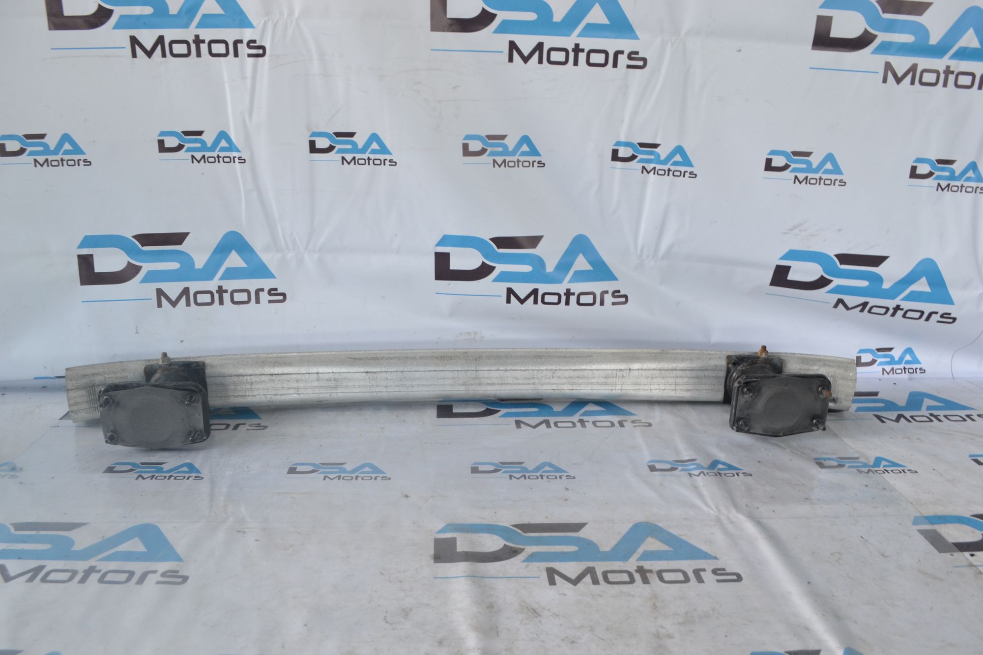 https://ycs.partsauto.market/partsauto-images/thmbs/userImages/b7628e092085f1f91467af1afb6e7630/part/c551f302-67b9-4898-abc1-30ac56333f7a_1781518288741.jpg