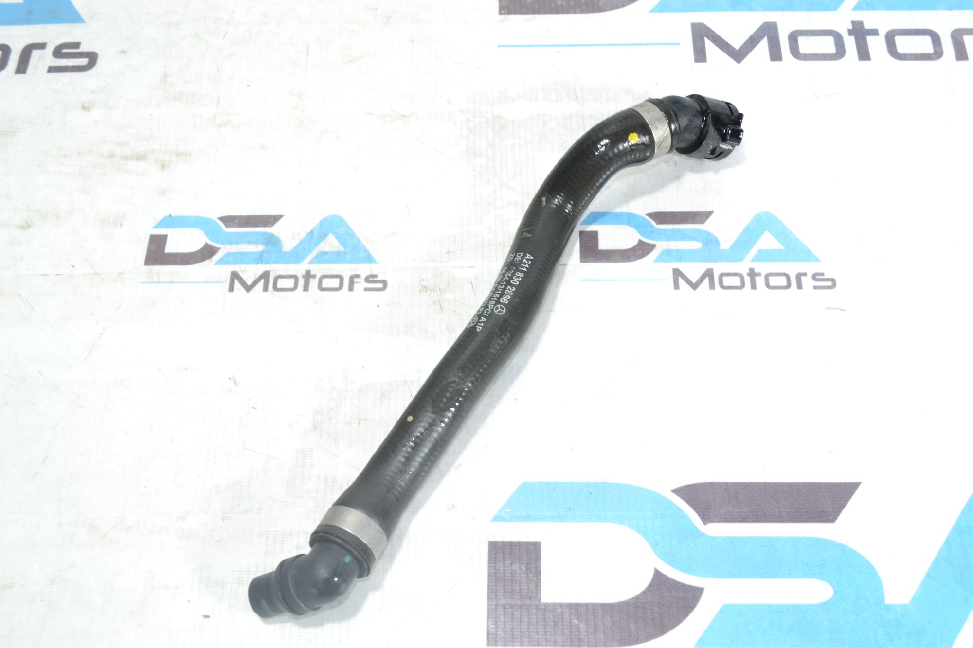 https://ycs.partsauto.market/partsauto-images/thmbs/userImages/b7628e092085f1f91467af1afb6e7630/part/c555ca2f-7816-4e9c-a3f0-5fdac0a6d334_1780490744107.jpg
