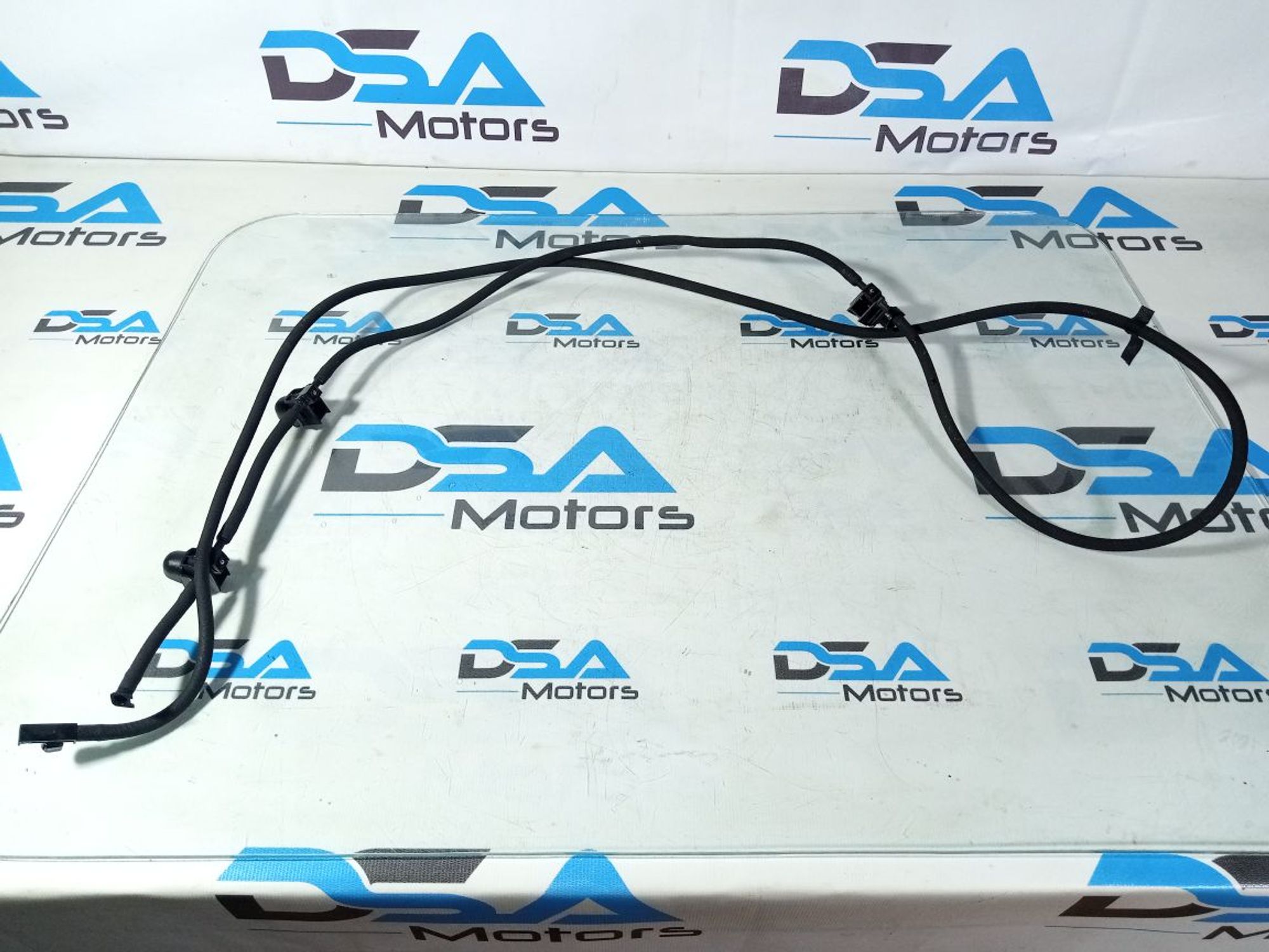 https://ycs.partsauto.market/partsauto-images/thmbs/userImages/b7628e092085f1f91467af1afb6e7630/part/c55d14d8-a849-4c80-8966-fca794544795_1742558603308.jpg