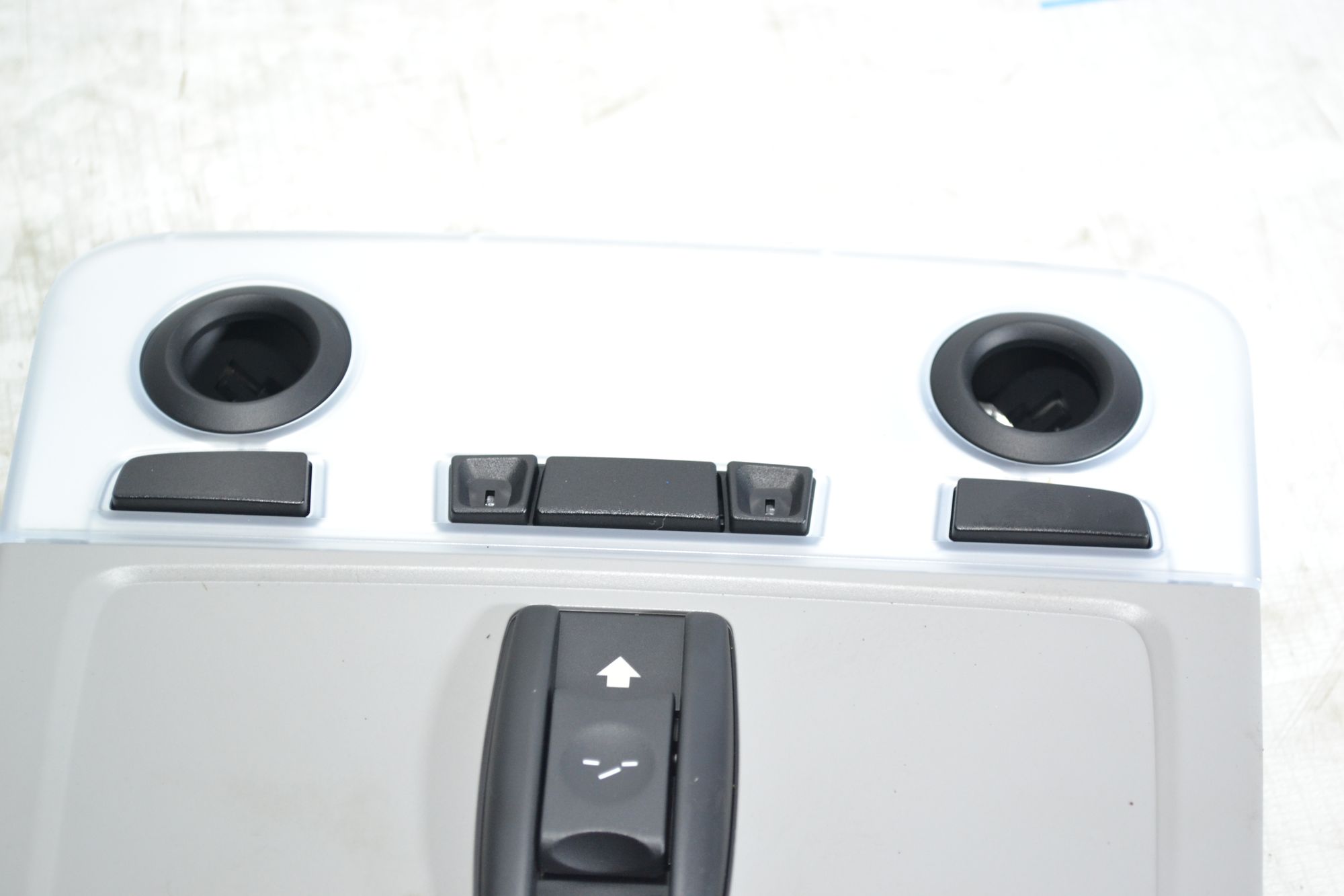 https://ycs.partsauto.market/partsauto-images/thmbs/userImages/b7628e092085f1f91467af1afb6e7630/part/c562acbd-6828-4ba9-aa94-e7f32bb9998b_1780552331362.jpg