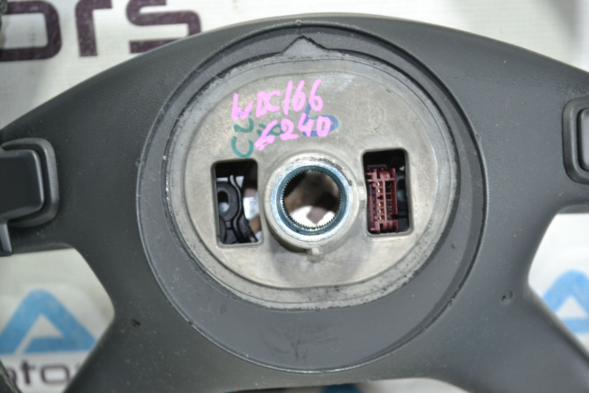 https://ycs.partsauto.market/partsauto-images/thmbs/userImages/b7628e092085f1f91467af1afb6e7630/part/c5ccb488-a0c2-4e9c-b155-a8658ccae599_1784183438577.jpg