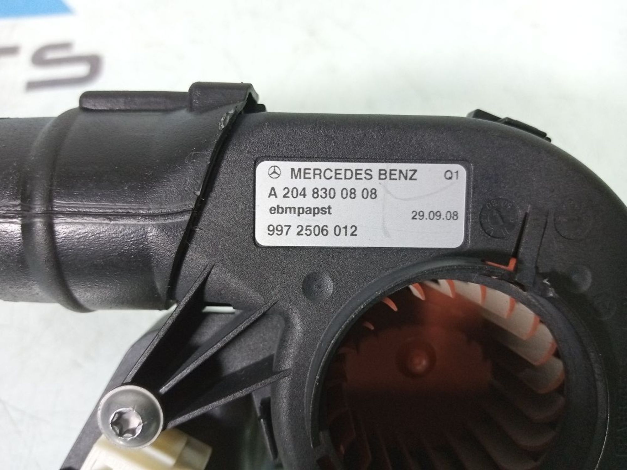 https://ycs.partsauto.market/partsauto-images/thmbs/userImages/b7628e092085f1f91467af1afb6e7630/part/c64c51e5-a7cb-4544-b48a-330a573ea788_1735303567488.jpg