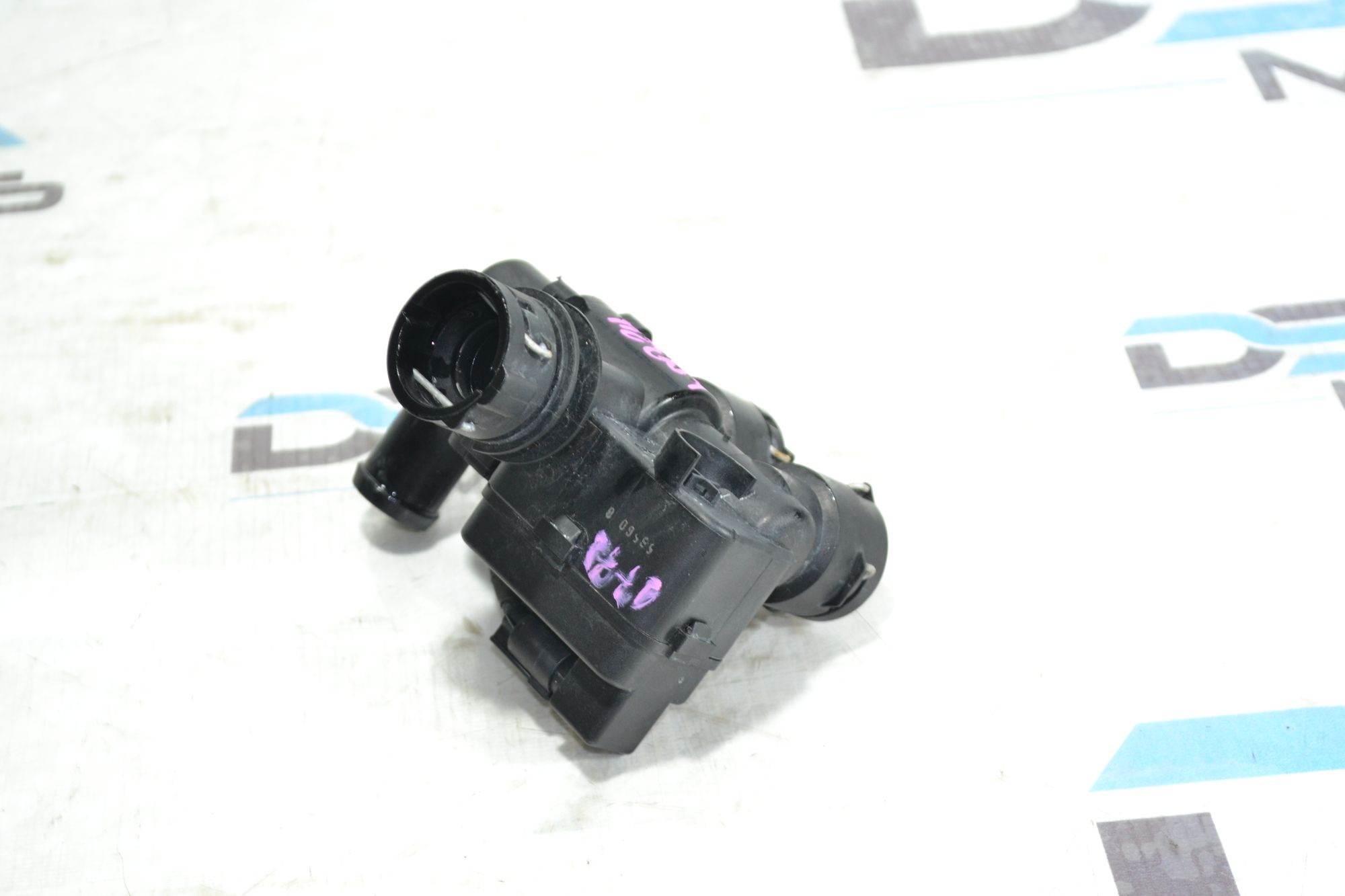 https://ycs.partsauto.market/partsauto-images/thmbs/userImages/b7628e092085f1f91467af1afb6e7630/part/c6a9f382-1438-436f-8126-40733d6dde5c_1780490314726.jpg
