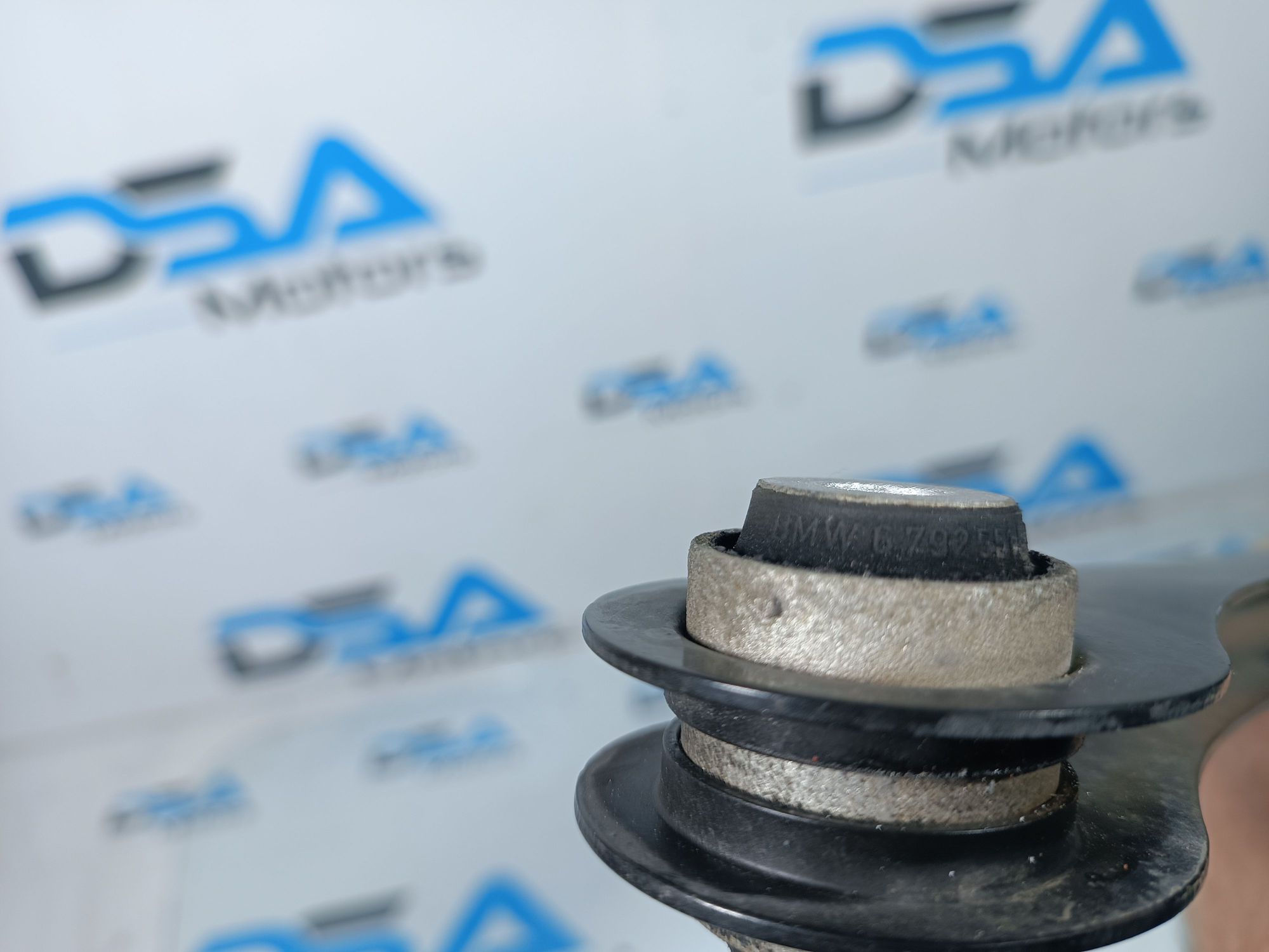 https://ycs.partsauto.market/partsauto-images/thmbs/userImages/b7628e092085f1f91467af1afb6e7630/part/c76ddf3f-2690-4faa-871f-2e74a023e70a_1704298050647.jpg