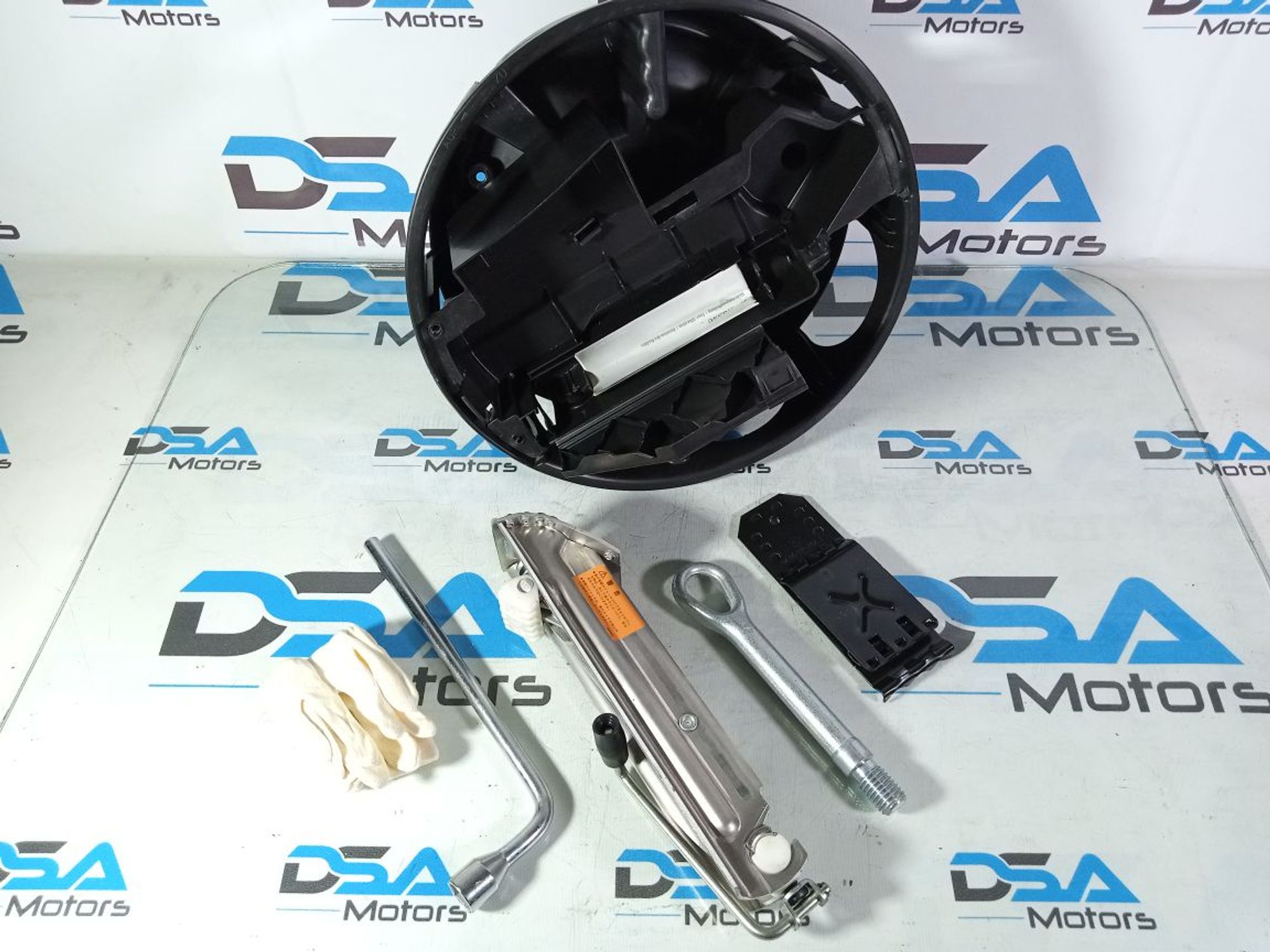 https://ycs.partsauto.market/partsauto-images/thmbs/userImages/b7628e092085f1f91467af1afb6e7630/part/c79f8afe-99ad-4107-922c-2ff353e7bd07_1741266531134.jpg