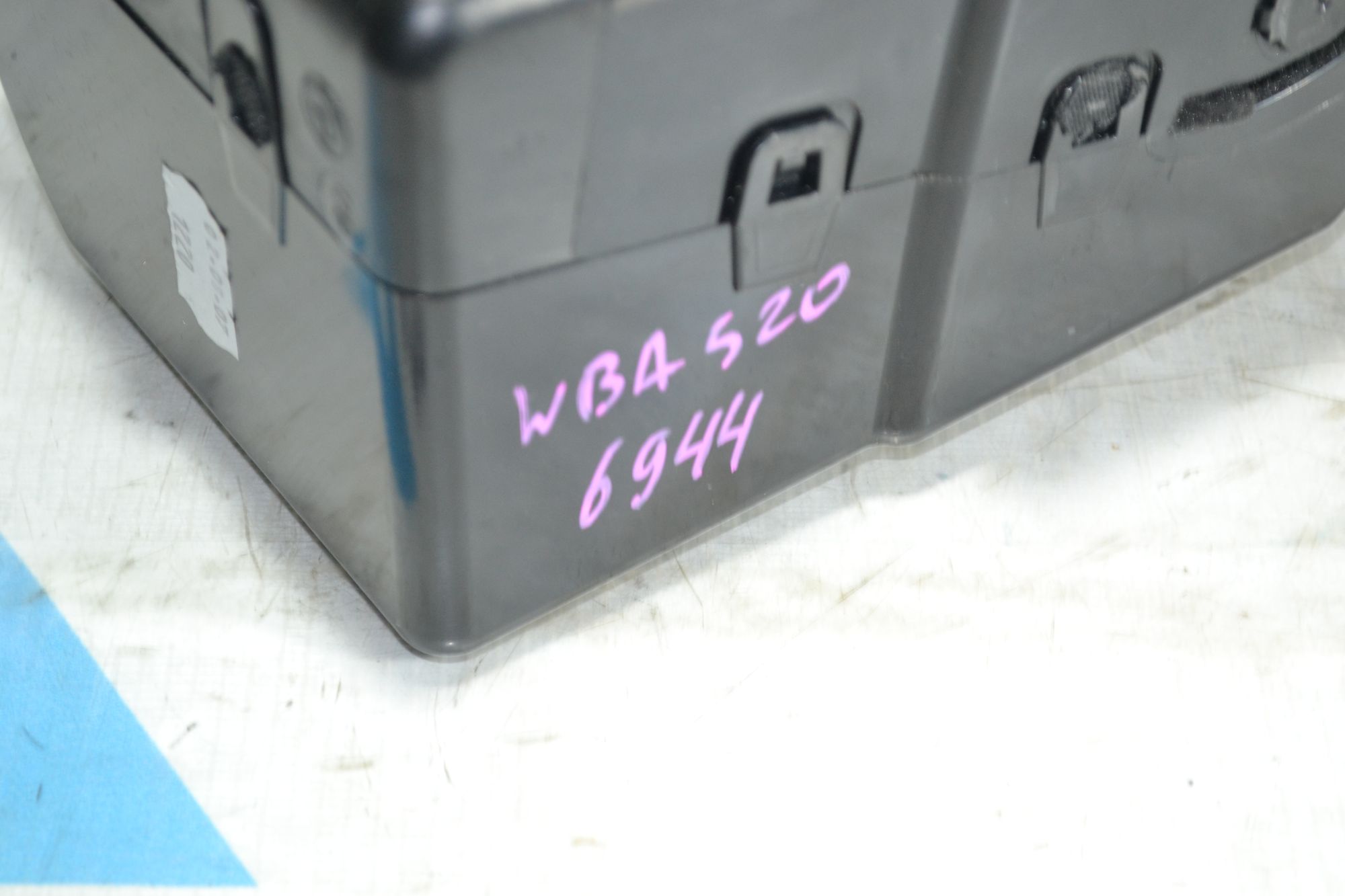 https://ycs.partsauto.market/partsauto-images/thmbs/userImages/b7628e092085f1f91467af1afb6e7630/part/c80508c6-7f10-4bf3-9350-ec945844fb5f_1781090066266.jpg