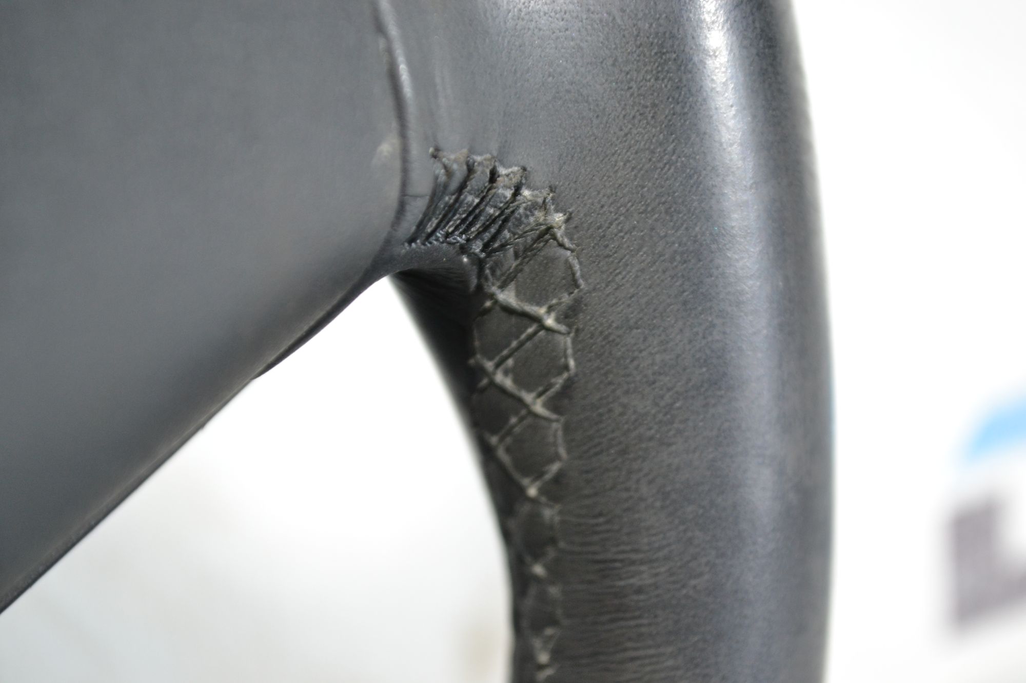 https://ycs.partsauto.market/partsauto-images/thmbs/userImages/b7628e092085f1f91467af1afb6e7630/part/c80aacb9-f234-42fe-8d9c-9c6ad1a5a0ba_1784188297090.jpg