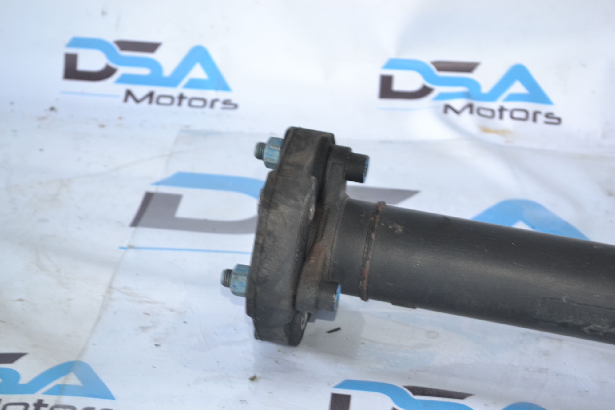 https://ycs.partsauto.market/partsauto-images/thmbs/userImages/b7628e092085f1f91467af1afb6e7630/part/c848e083-90c0-4416-b015-3302138c5605_1781524816014.jpg