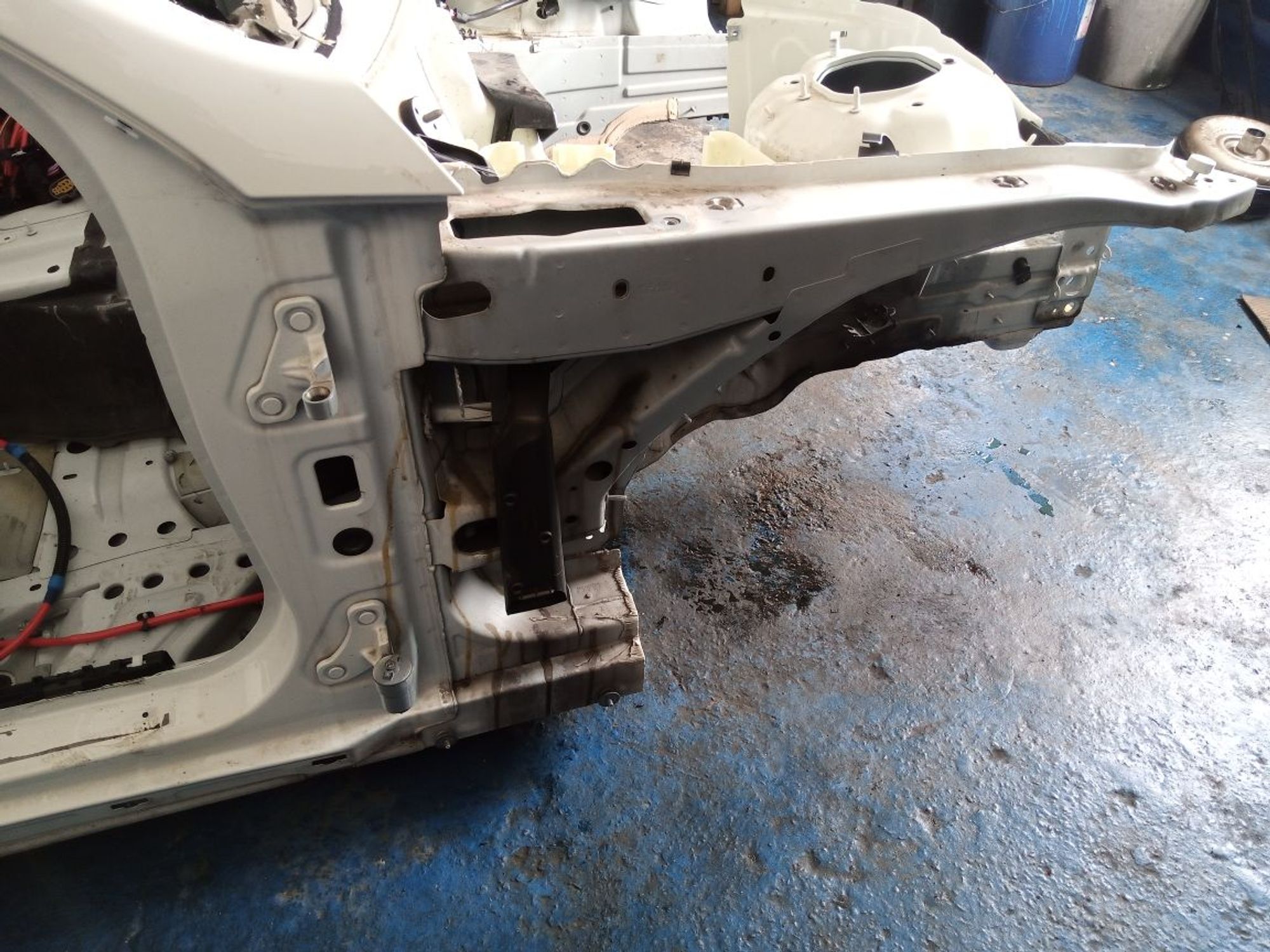 https://ycs.partsauto.market/partsauto-images/thmbs/userImages/b7628e092085f1f91467af1afb6e7630/part/c863cf98-2544-4b96-bcc0-e3d2fb472c09_1740727169891.jpg