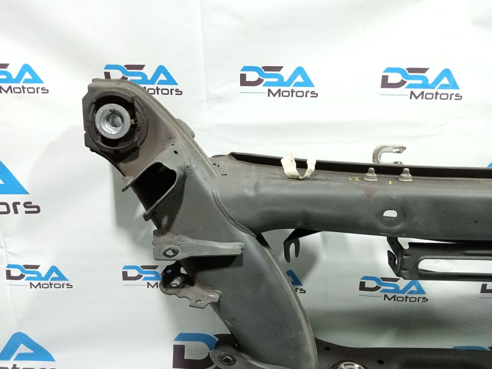 https://ycs.partsauto.market/partsauto-images/thmbs/userImages/b7628e092085f1f91467af1afb6e7630/part/c87845a7-1efc-4909-924b-76c3fca1a968_1747762844661.jpg