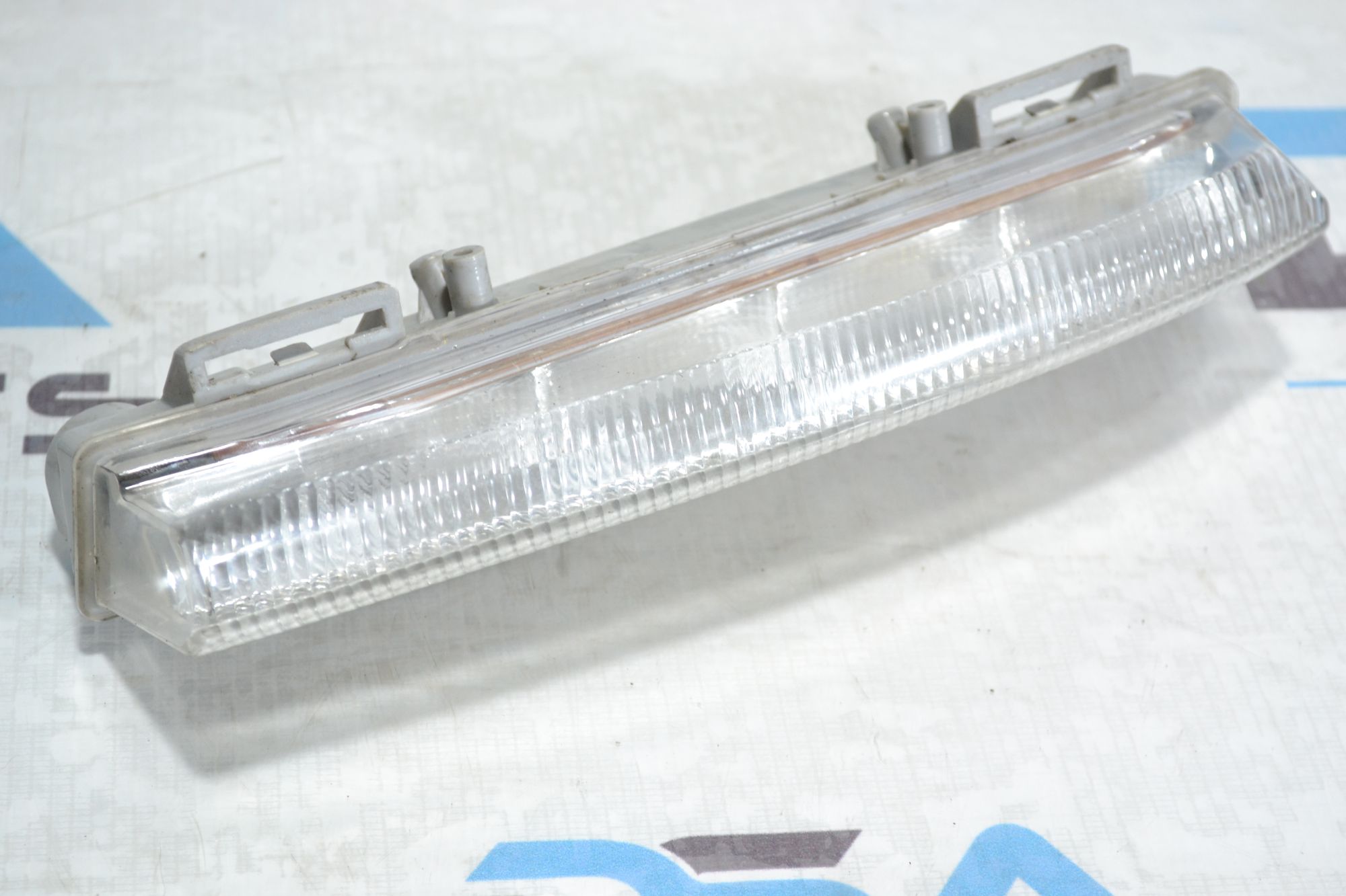 https://ycs.partsauto.market/partsauto-images/thmbs/userImages/b7628e092085f1f91467af1afb6e7630/part/c8906476-a407-400f-8d76-6e4d3d87fc2b_1779342117570.jpg