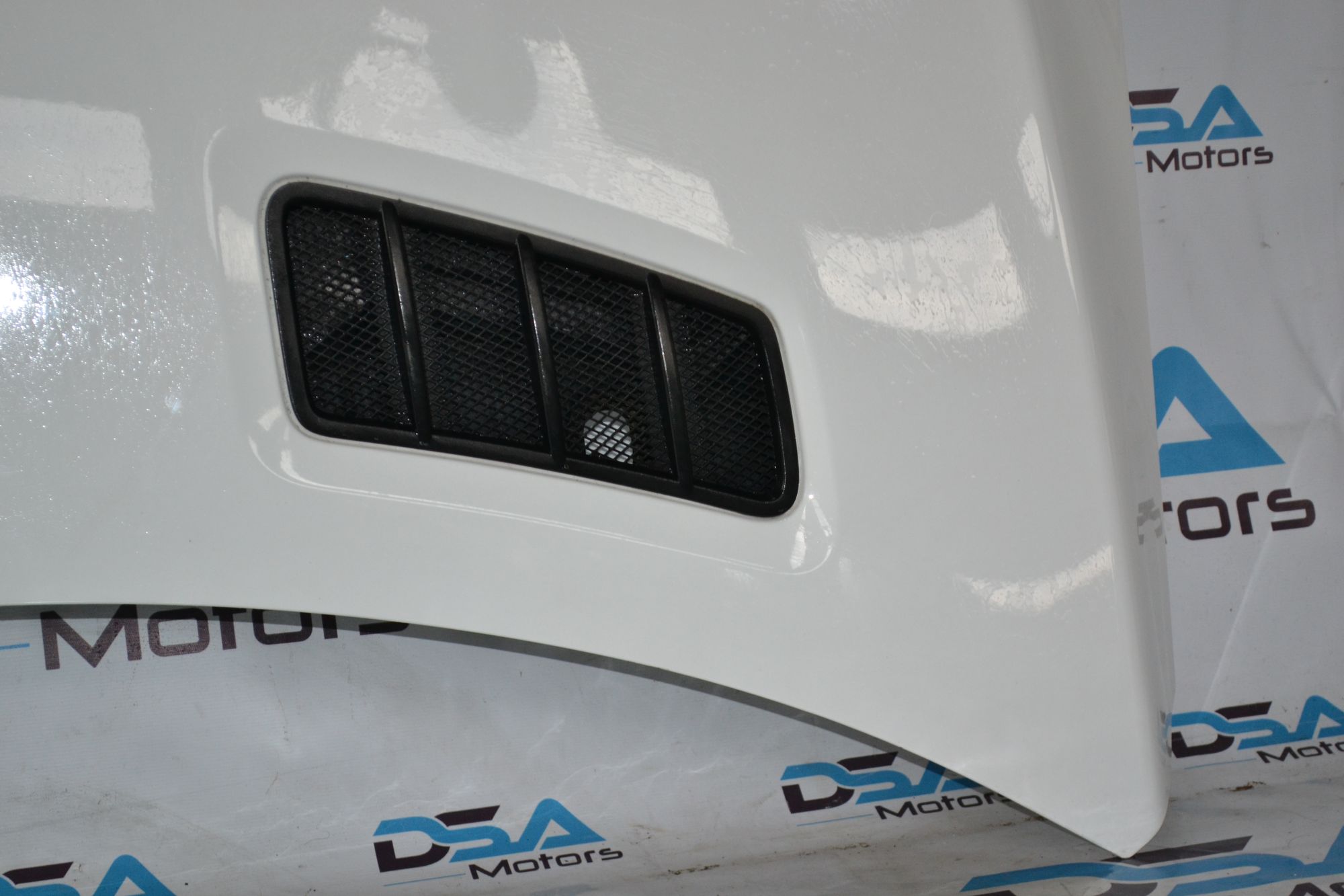https://ycs.partsauto.market/partsauto-images/thmbs/userImages/b7628e092085f1f91467af1afb6e7630/part/c8a5c8b0-abb8-4b7f-98a8-4e200e1aead1_1784285866493.jpg