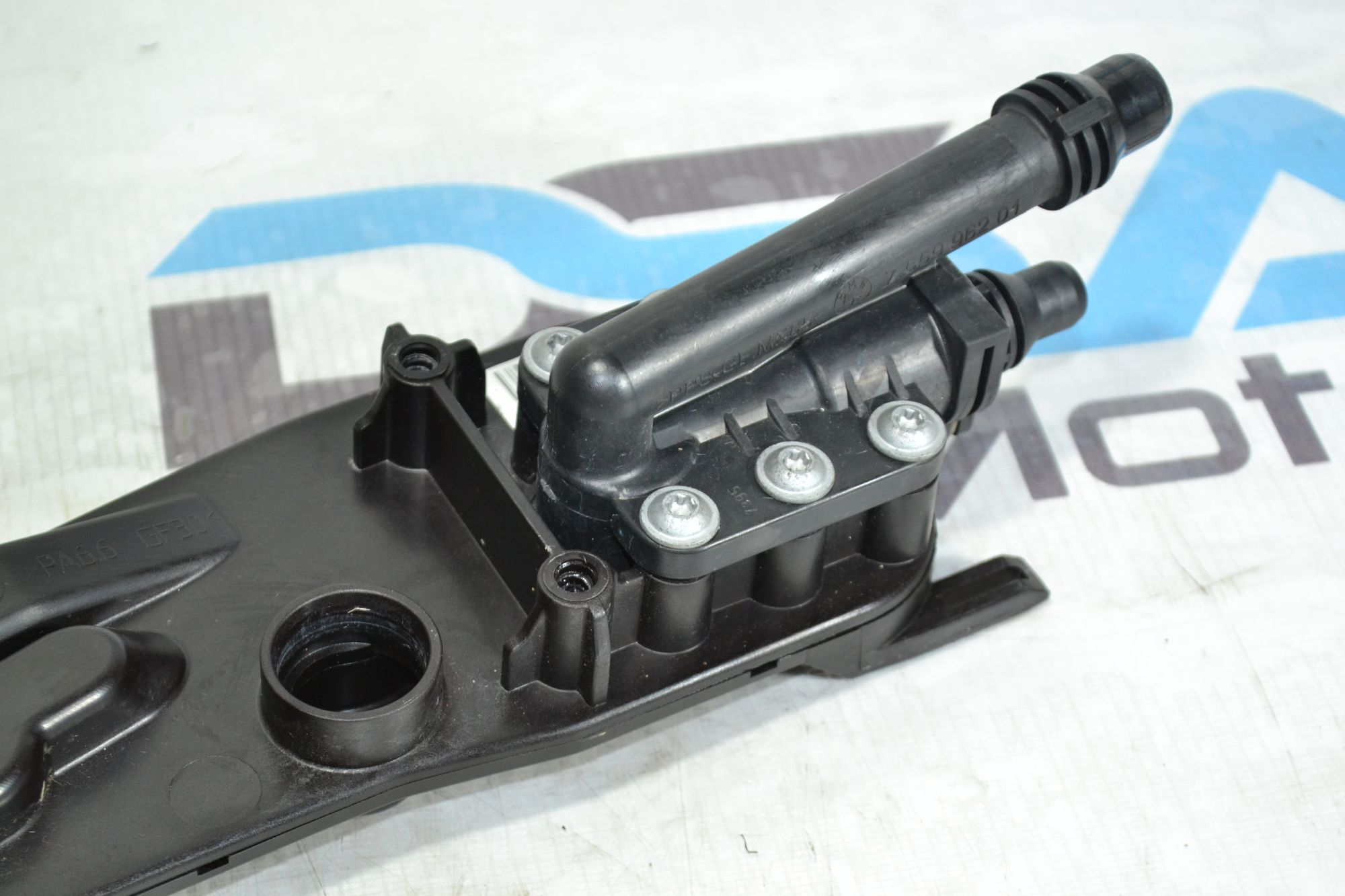 https://ycs.partsauto.market/partsauto-images/thmbs/userImages/b7628e092085f1f91467af1afb6e7630/part/c8a93b53-c0ed-4e4d-b8aa-1349de213af4_1781334296709.jpg