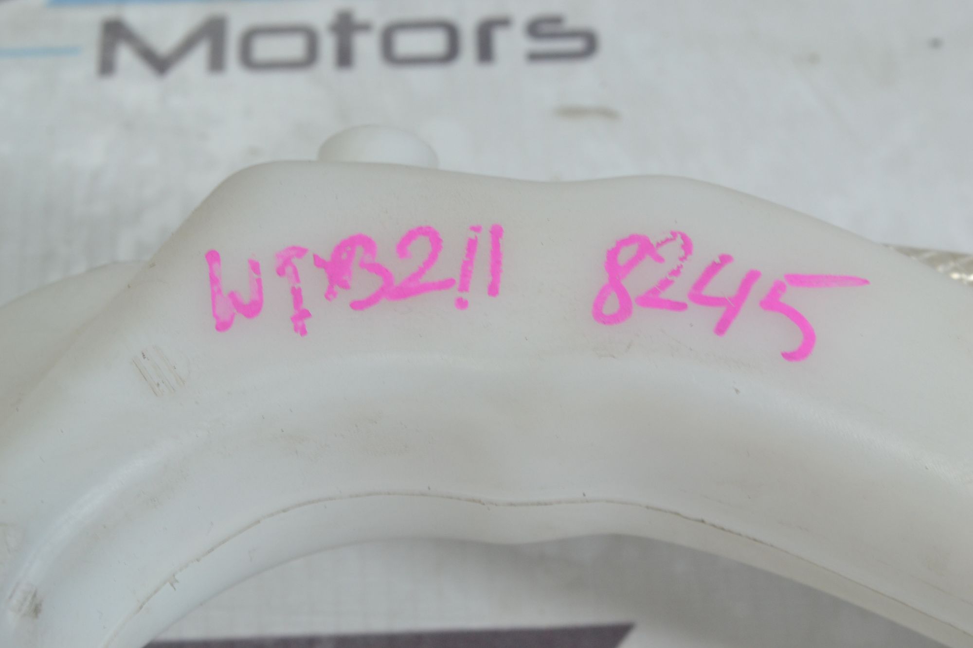 https://ycs.partsauto.market/partsauto-images/thmbs/userImages/b7628e092085f1f91467af1afb6e7630/part/c8e83e21-ddb9-48d5-b14e-8eeaf4883e1a_1779796078111.jpg