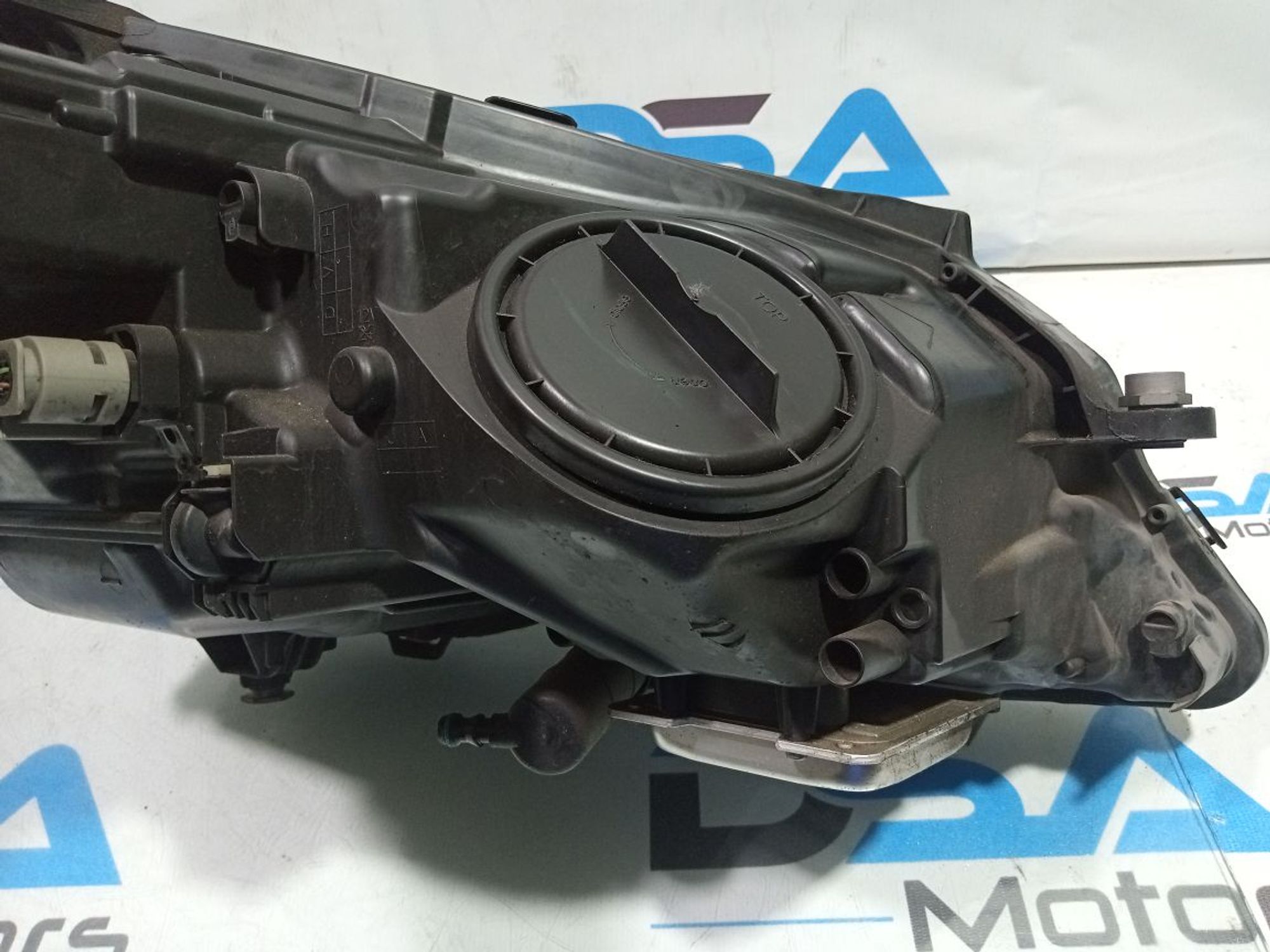 https://ycs.partsauto.market/partsauto-images/thmbs/userImages/b7628e092085f1f91467af1afb6e7630/part/c8fe6b09-857c-40e9-b2c2-b303af38f608_1749060815673.jpg